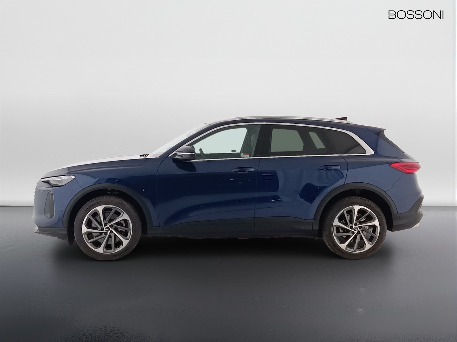 14 - Audi Q5 2.0 tdi mhev+ 204cv business quattro s tronic