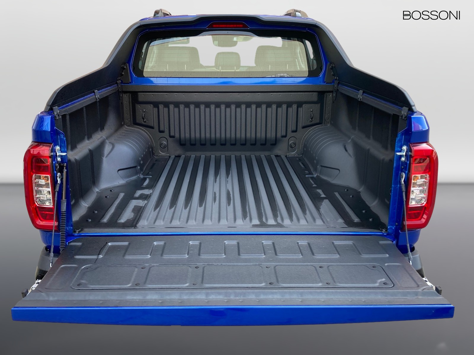 5 - Maxus T60 2.0 twin turbo luxury awd 8at