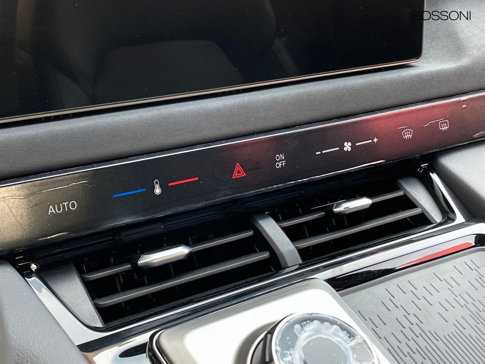 22 - Maxus T60 2.0 twin turbo luxury awd 8at
