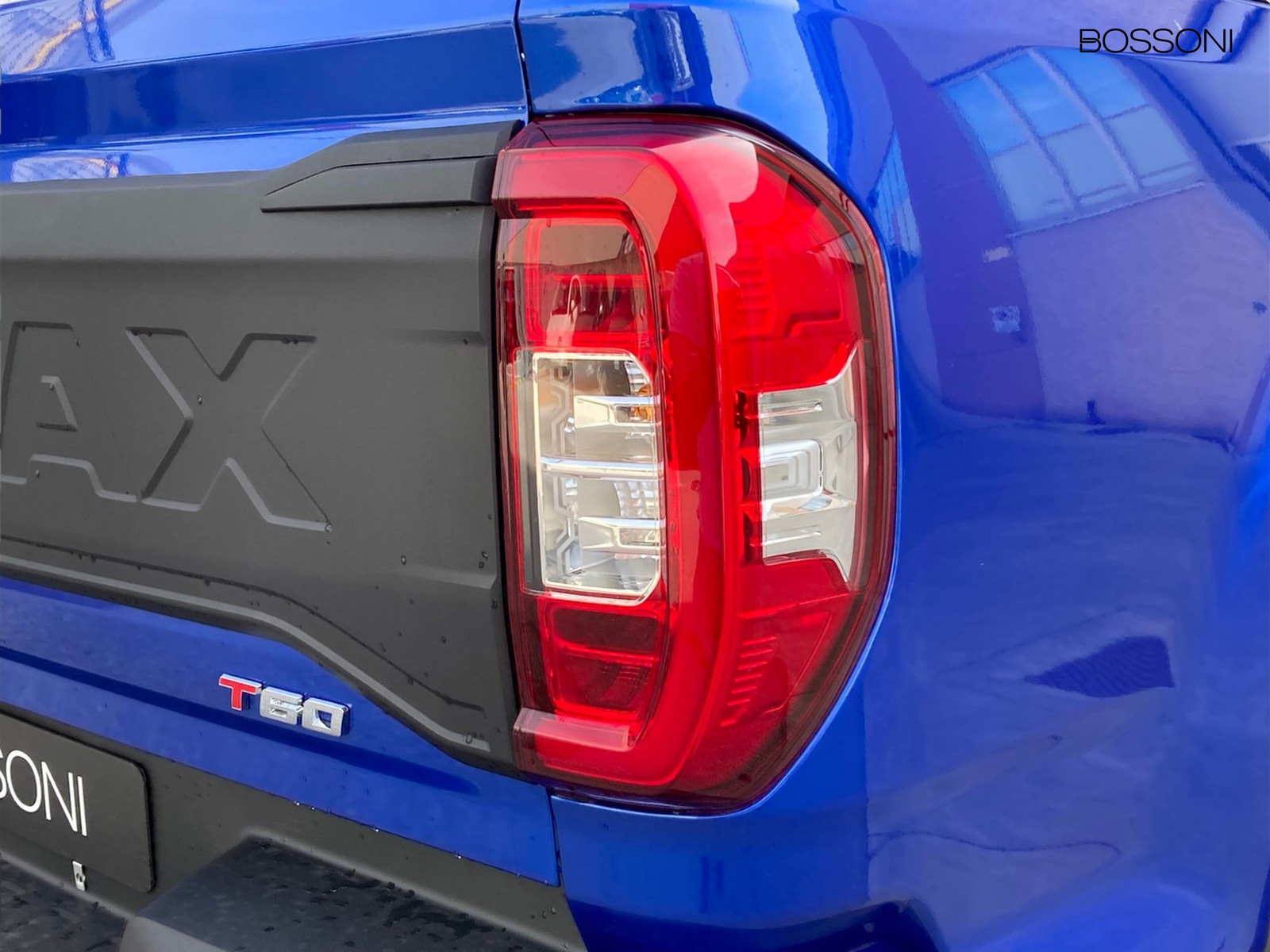 30 - Maxus T60 2.0 twin turbo luxury awd 8at