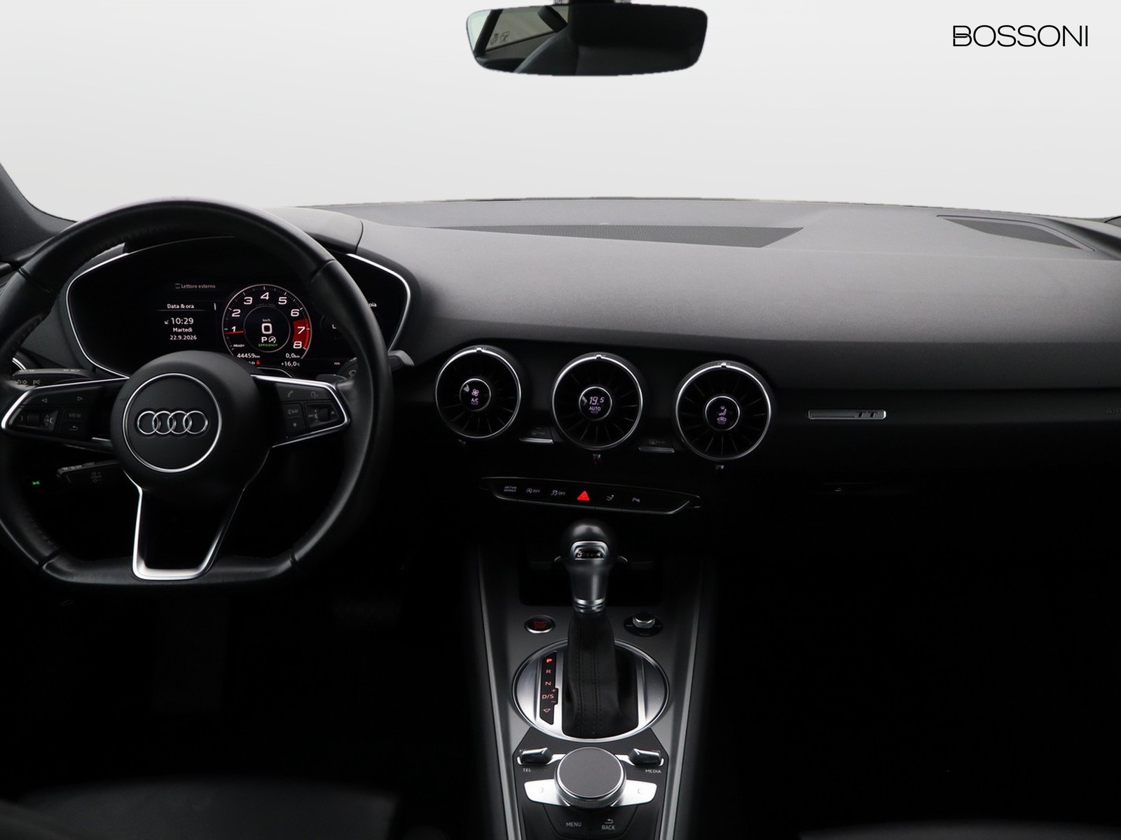 14 - Audi TT 45 2.0 tfsi s tronic