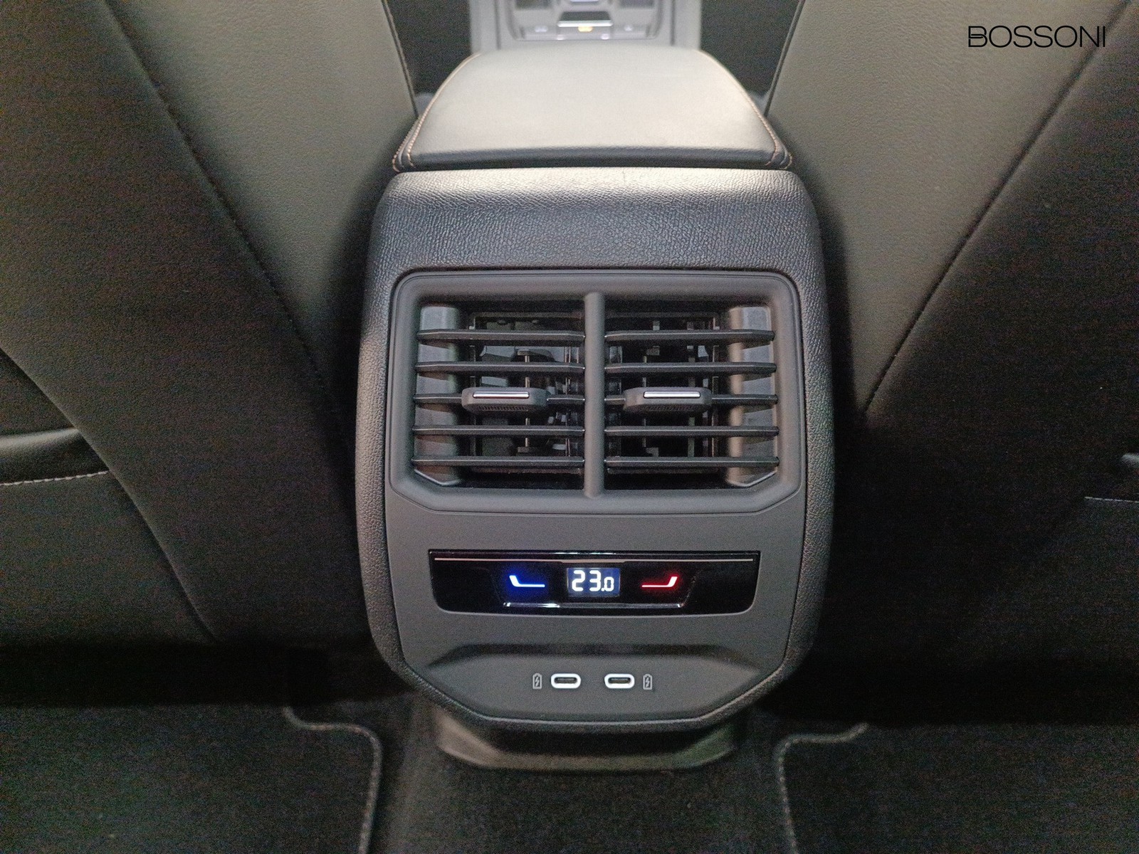 12 - CUPRA Formentor 1.4 e-hybrid 204cv impulse dsg