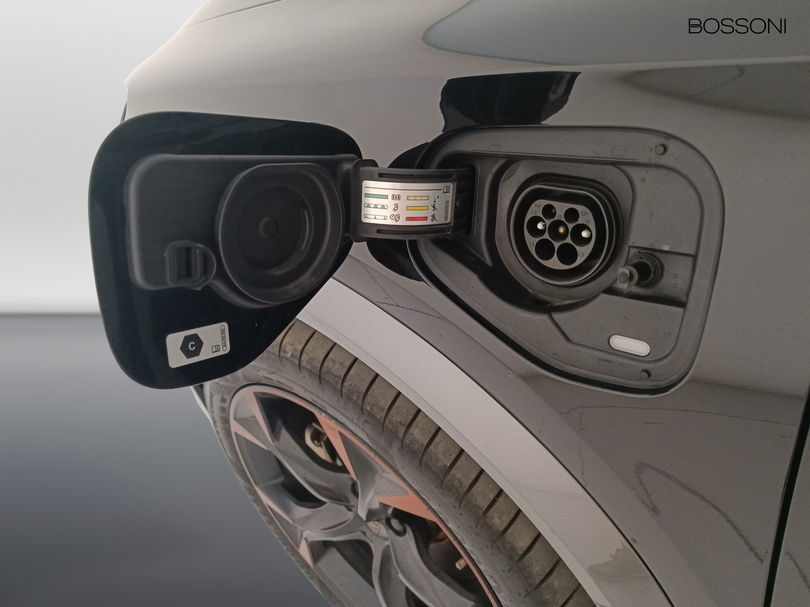 33 - CUPRA Formentor 1.4 e-hybrid 204cv impulse dsg