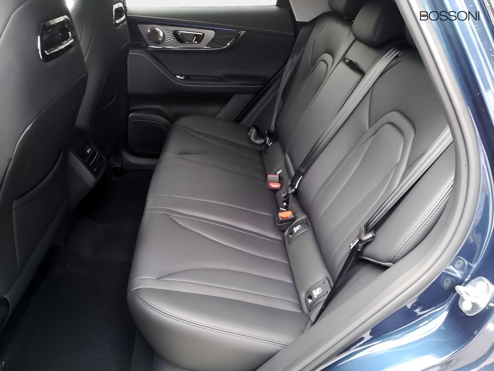 10 - Omoda 5 1.6 tgdi premium 7dct