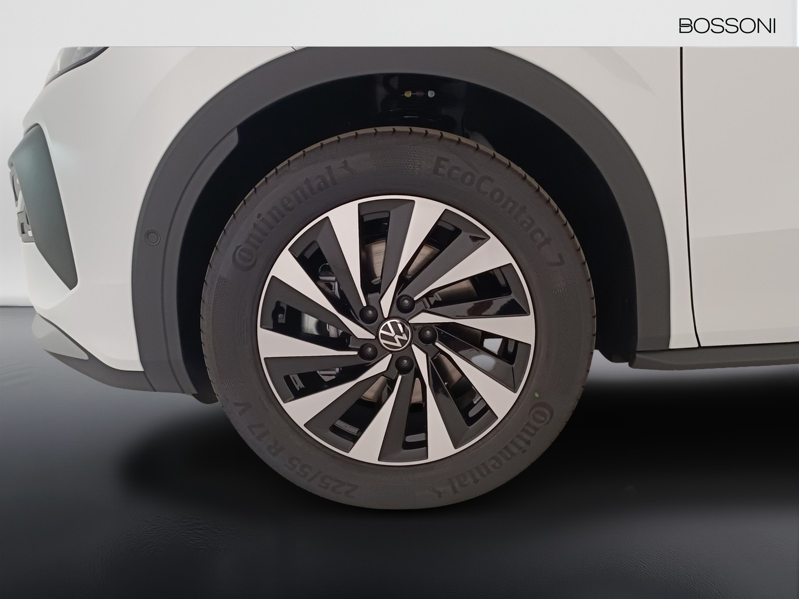 11 - Volkswagen T-Roc 1.5 etsi act 115cv life dsg