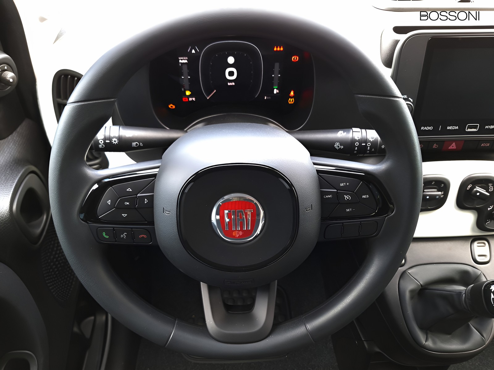 9 - Fiat Pandina cross 1.0 firefly hybrid 65cv cross s&s