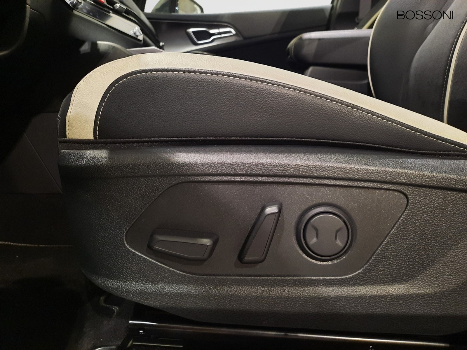 24 - Kia Sportage 1.6 crdi mhev gt-line plus dct