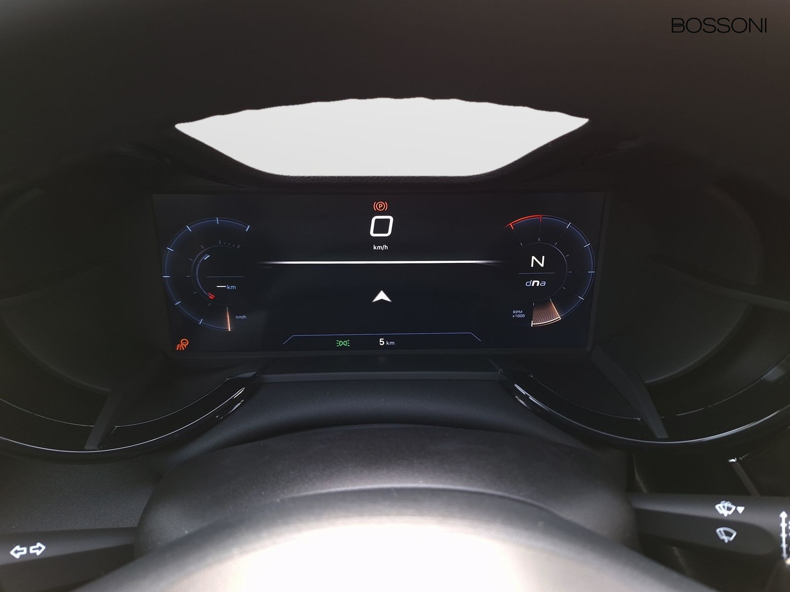10 - Alfa Romeo Junior 1.2 hybrid 145cv ibrida speciale edct6