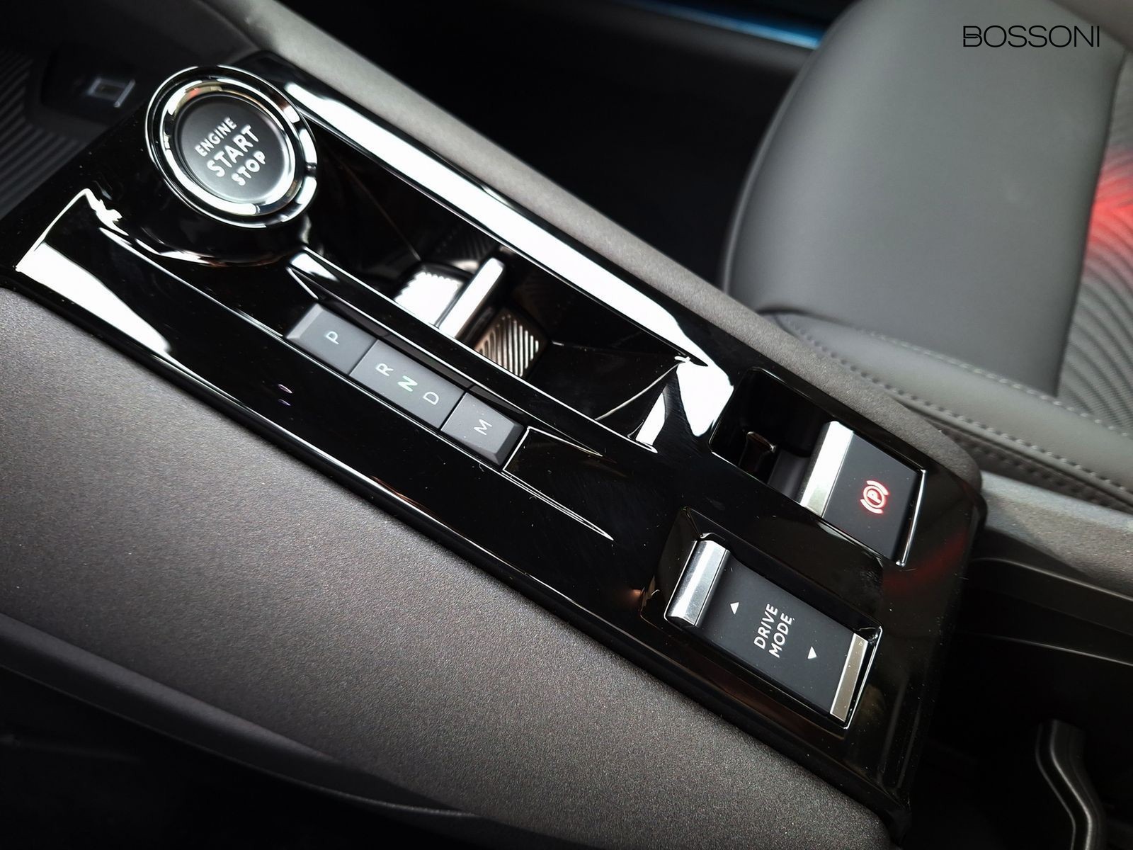 18 - Alfa Romeo Junior 1.2 hybrid 145cv ibrida speciale edct6