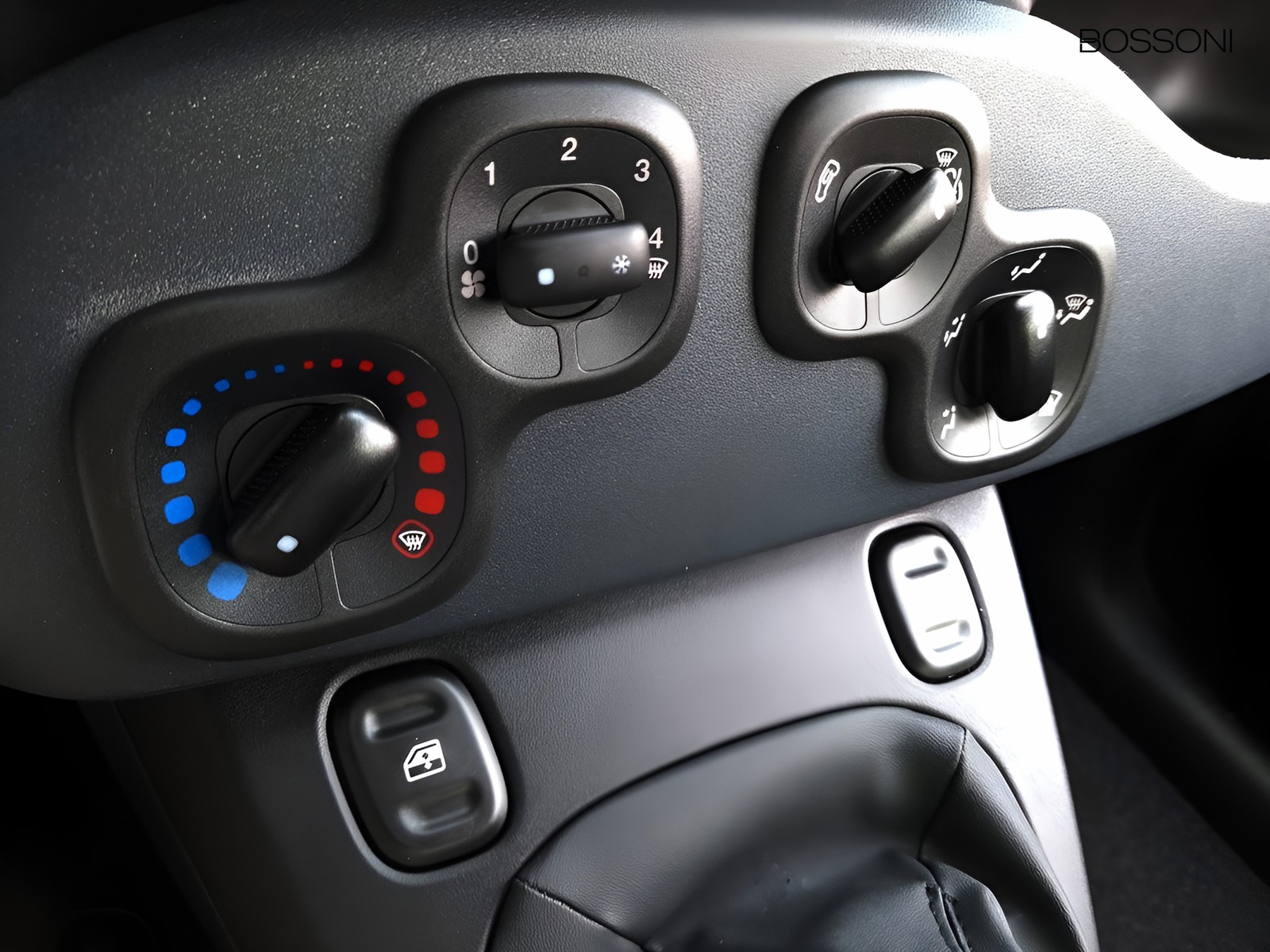 18 - Fiat Pandina 1.0 firefly hybrid 65cv icon s&s 5p.ti
