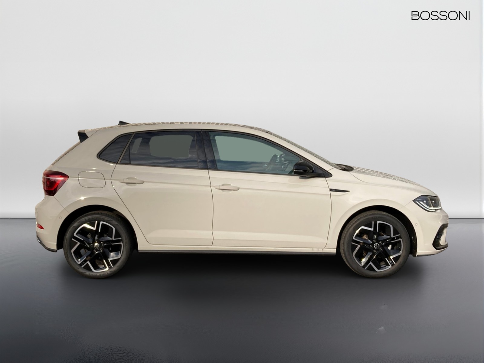 4 - Volkswagen Polo 1.0 tsi 95cv r-line plus