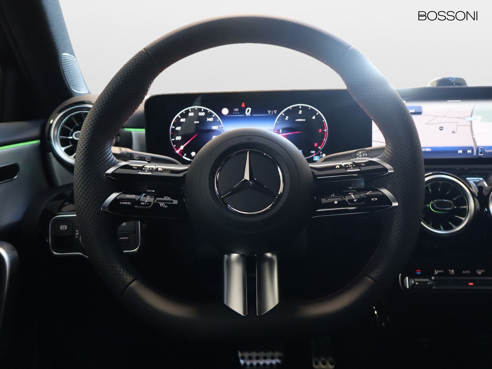 17 - Mercedes Classe A 200 d amg line premium speedshift dct amg 8g