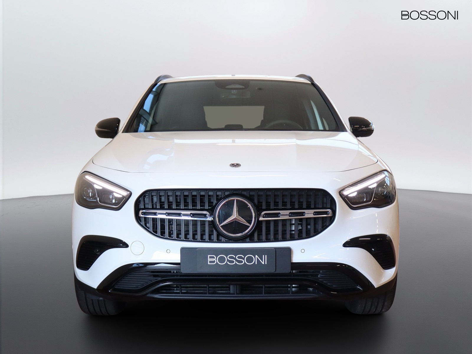 2 - Mercedes GLA 200 d progressive extra 8g-dct