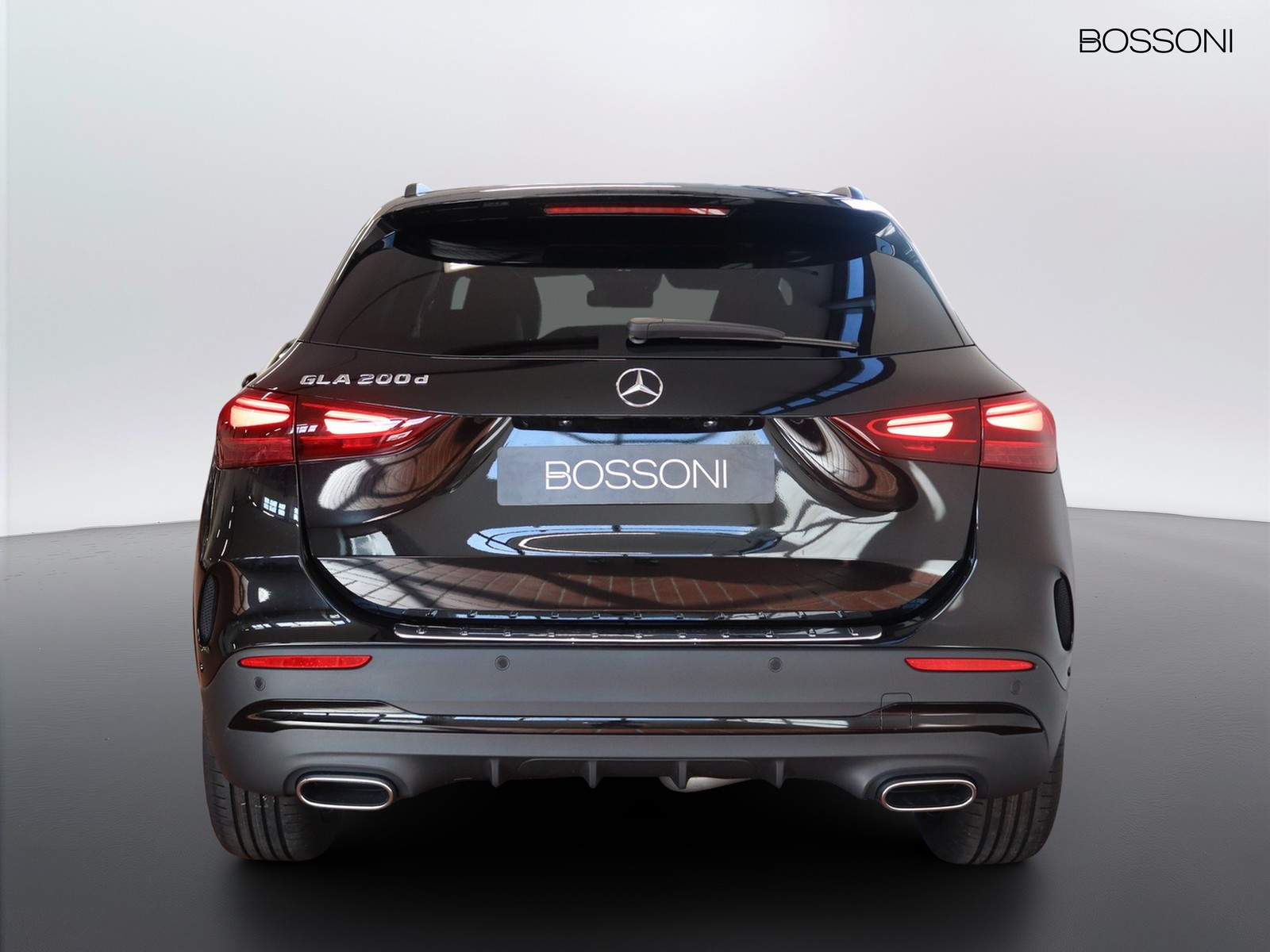 6 - Mercedes GLA 200 d amg line extra 8g-dct