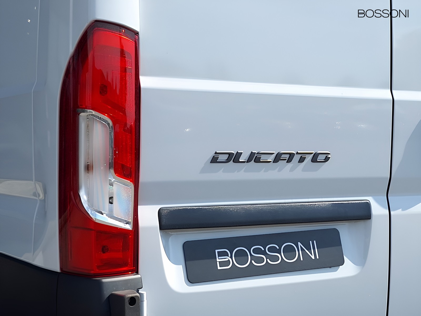 15 - Fiat Professional Ducato 33 l2h2 2.2 diesel 140cv