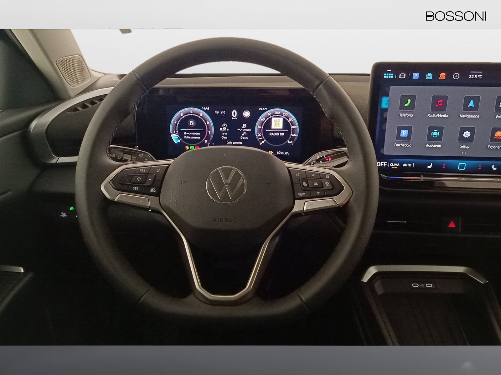 4 - Volkswagen T-Roc 1.5 etsi act 150cv style dsg