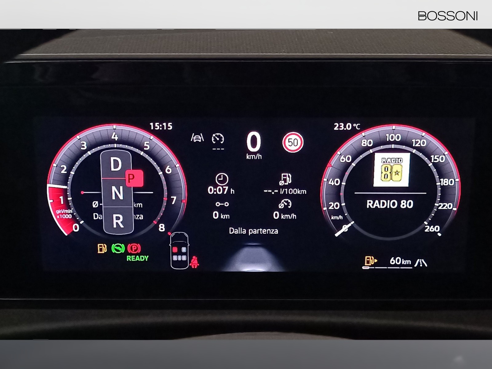 17 - Volkswagen T-Roc 1.5 etsi act 150cv style dsg
