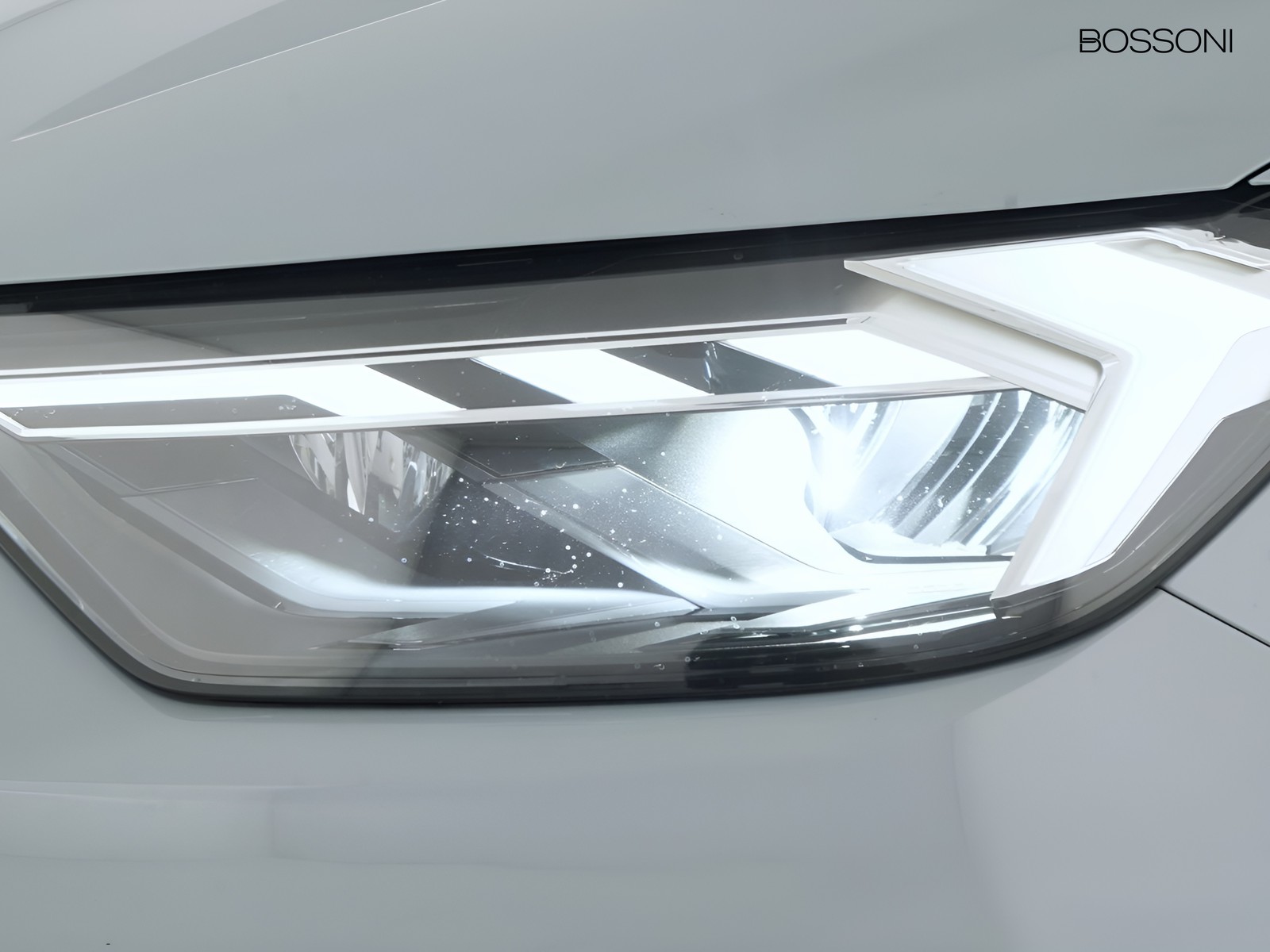 6 - Audi A1 sportback 30 1.0 tfsi 116cv s line edition s tronic