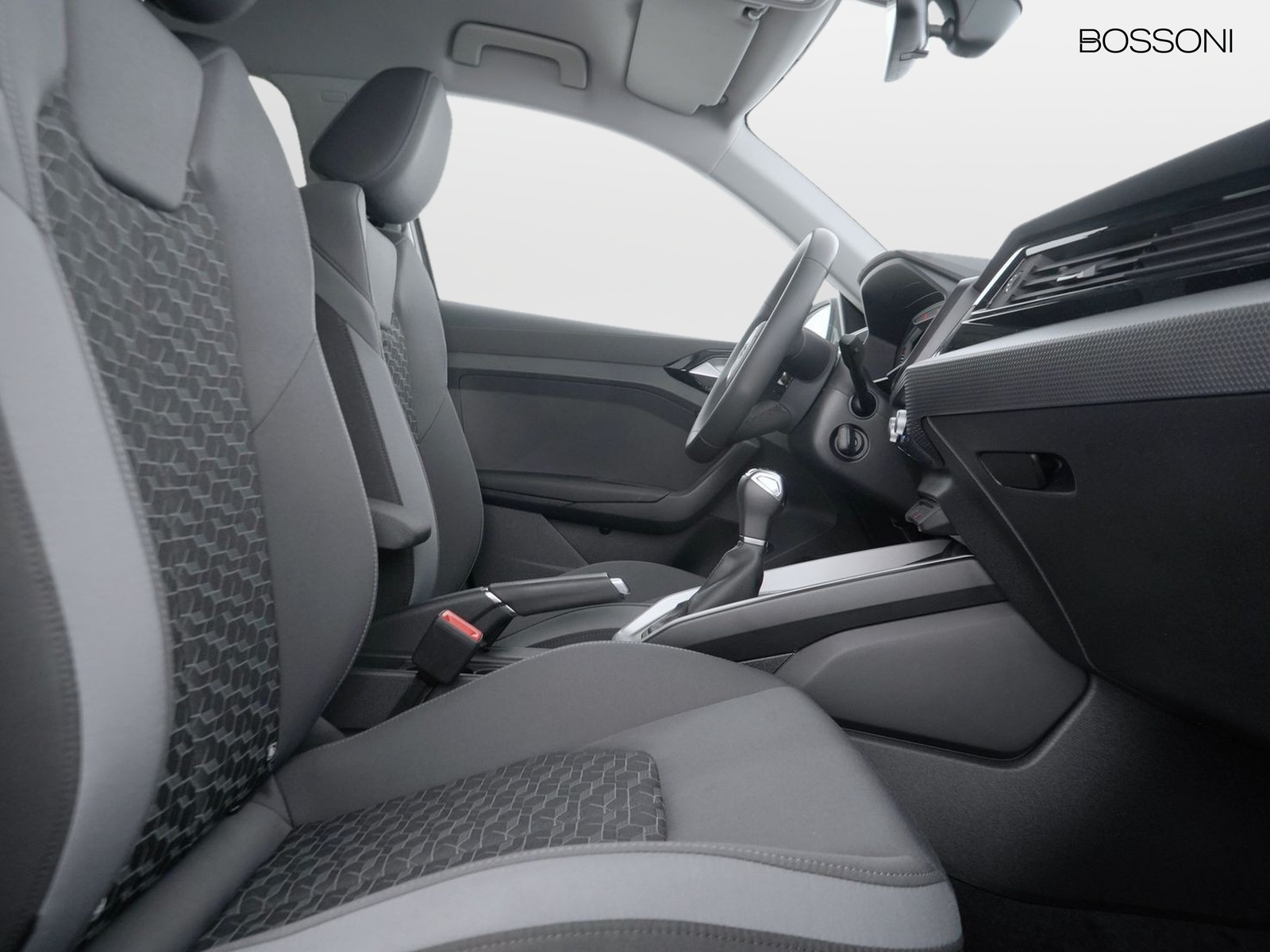 16 - Audi A1 sportback 30 1.0 tfsi 116cv s line edition