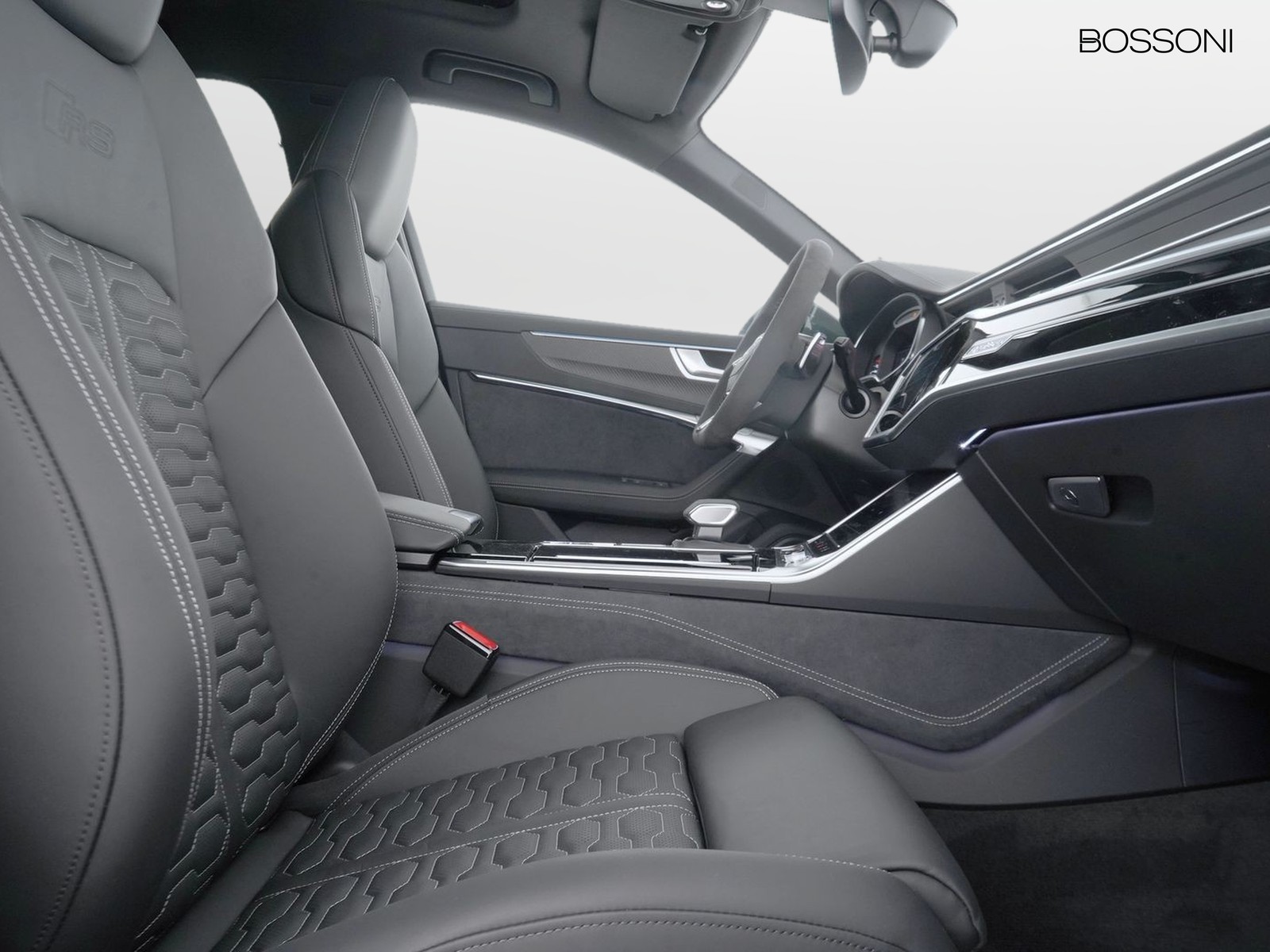 16 - Audi RS6 avant 4.0 v8 mhev performance quattro tiptronic