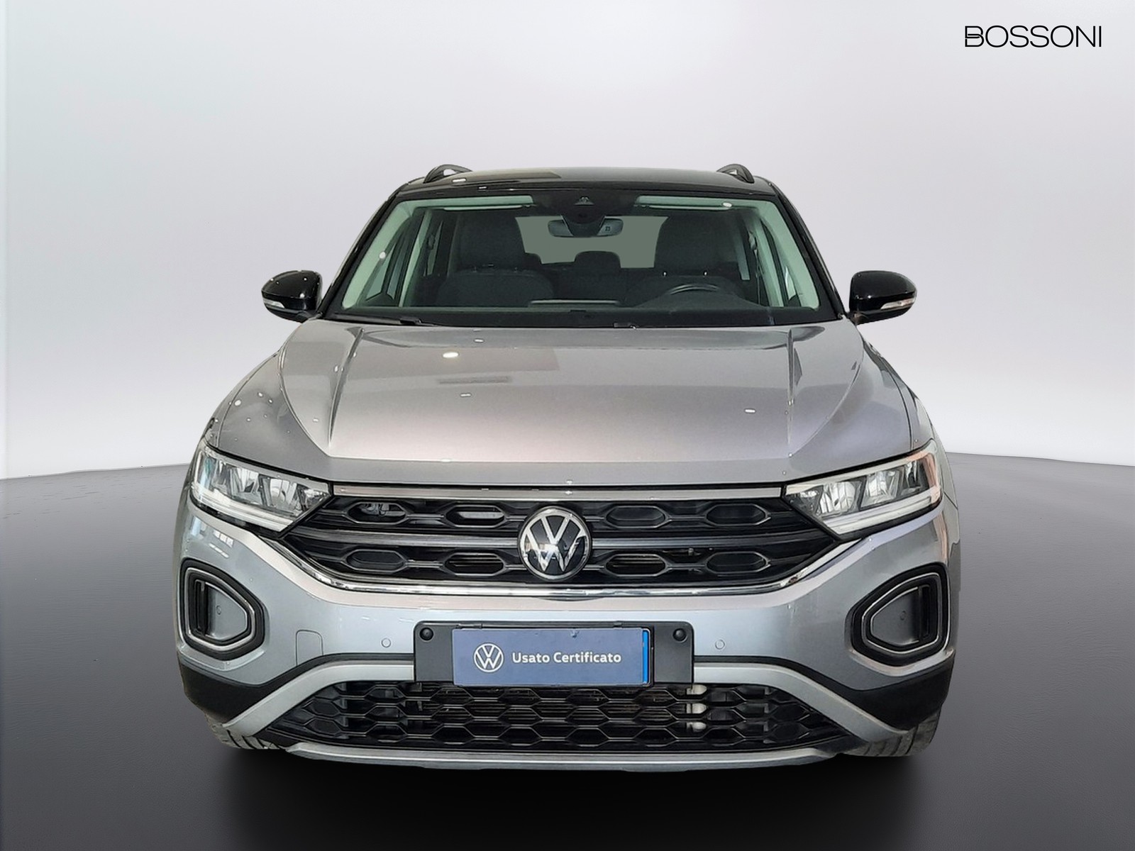 2 - Volkswagen T-Roc 1.0 tsi 110cv life