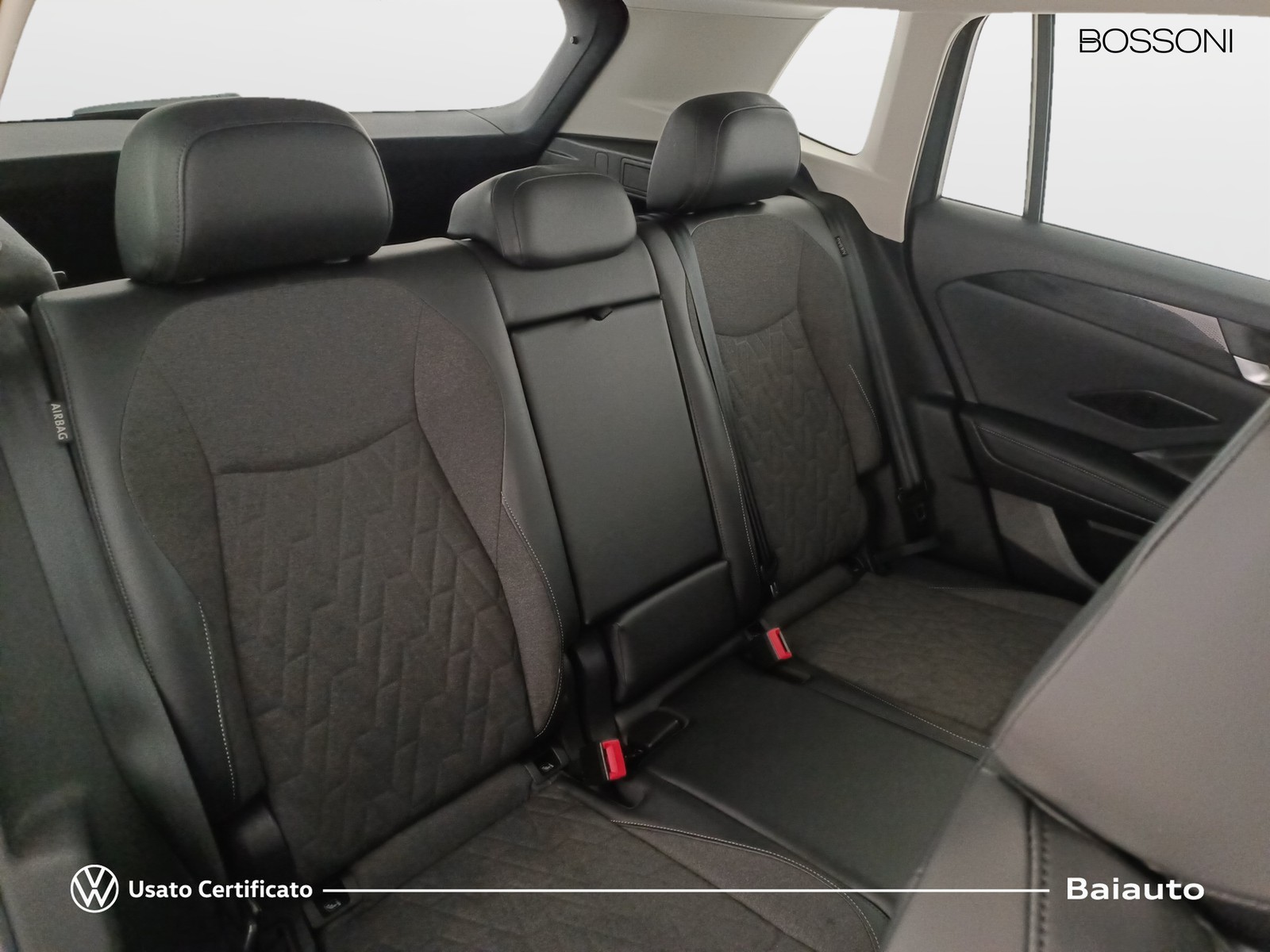 21 - Volkswagen Tiguan 2.0 tdi scr 150cv life dsg