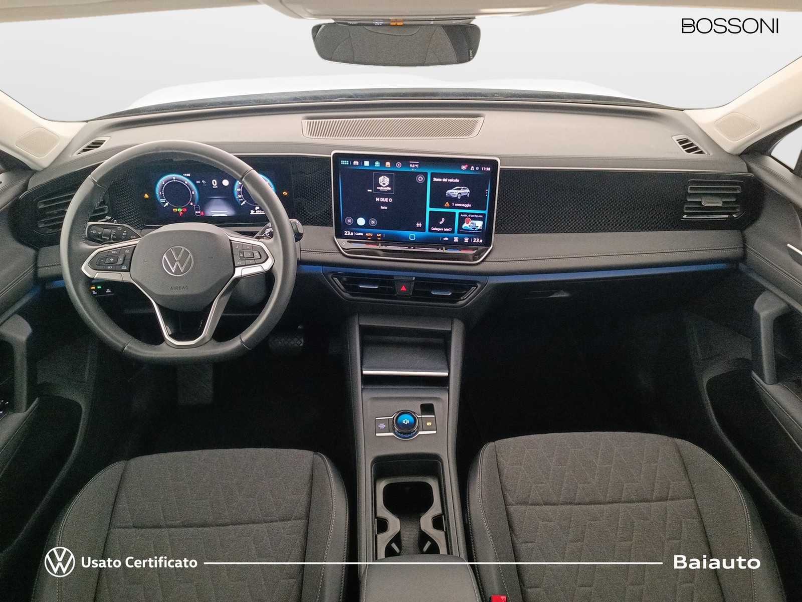 6 - Volkswagen Tiguan 2.0 tdi scr 150cv life dsg