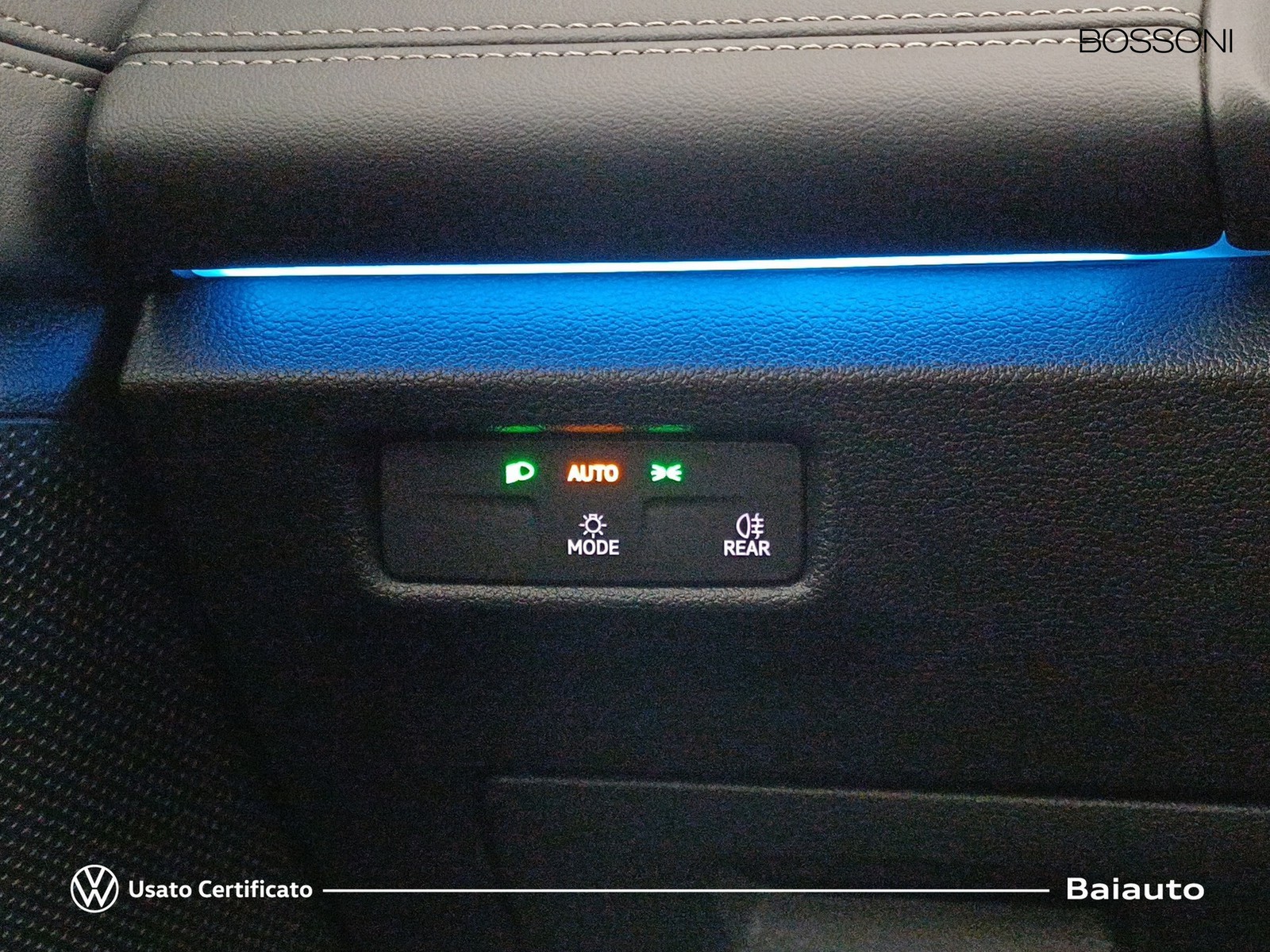 17 - Volkswagen Tiguan 2.0 tdi scr 150cv life dsg