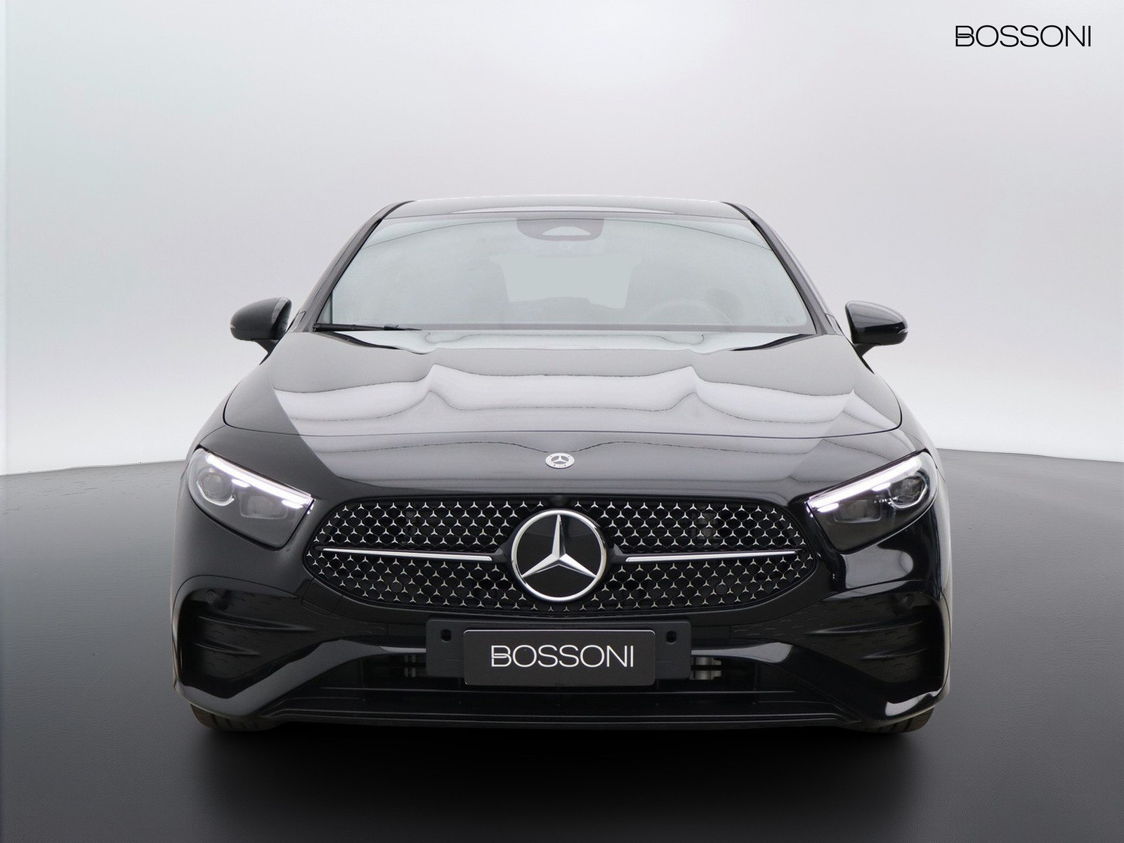 2 - Mercedes Classe A 180 d amg line premium speedshift dct amg 8g