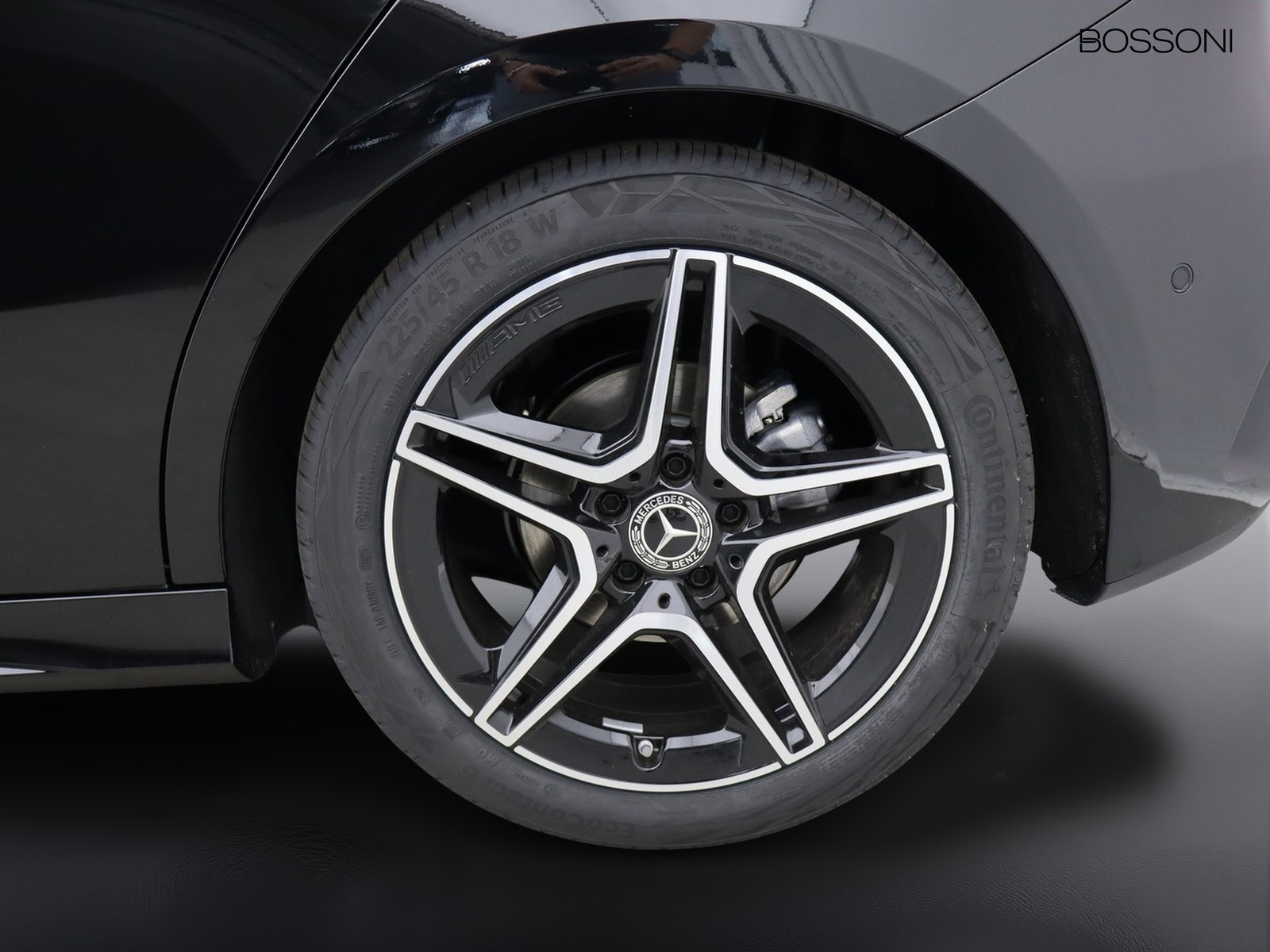 4 - Mercedes Classe A 180 d amg line premium speedshift dct amg 8g