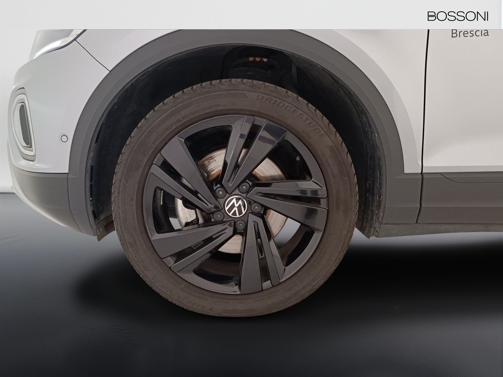 12 - Volkswagen T-Roc 2.0 tdi scr 150cv edition plus dsg