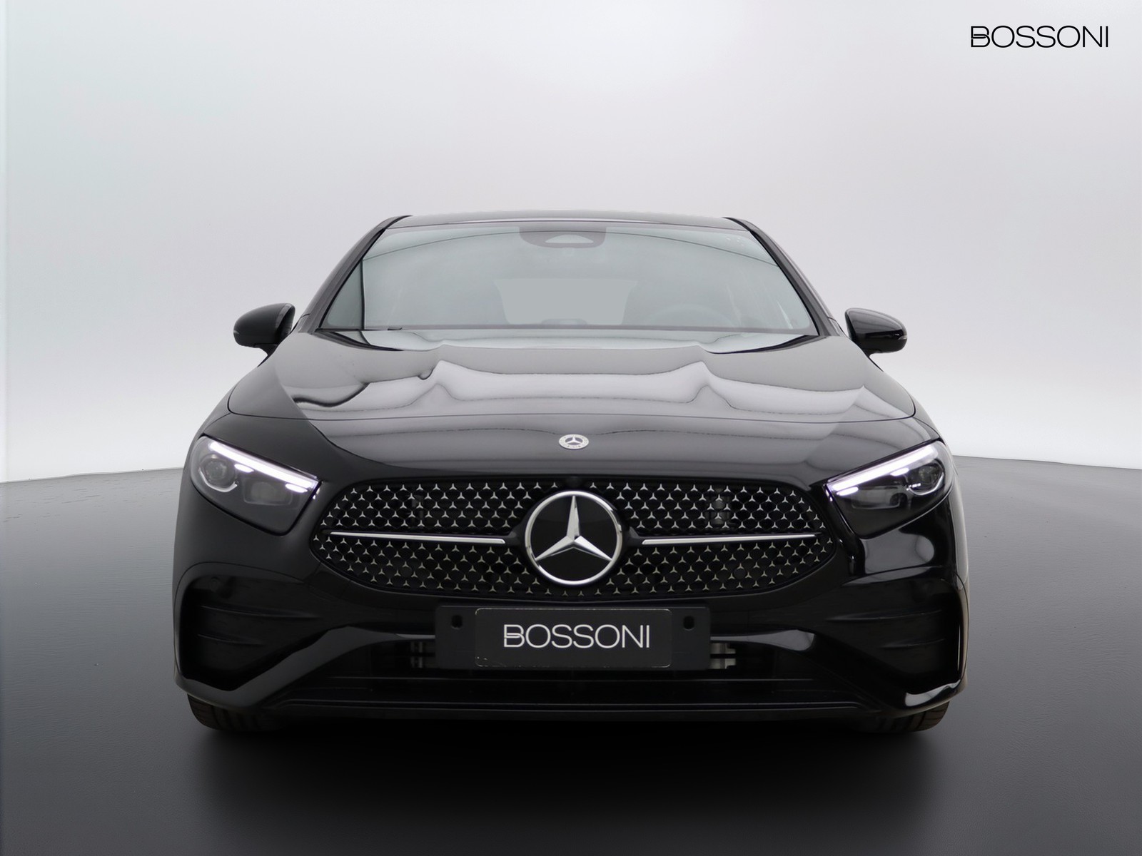 2 - Mercedes Classe A 180 d amg line premium speedshift dct amg 8g