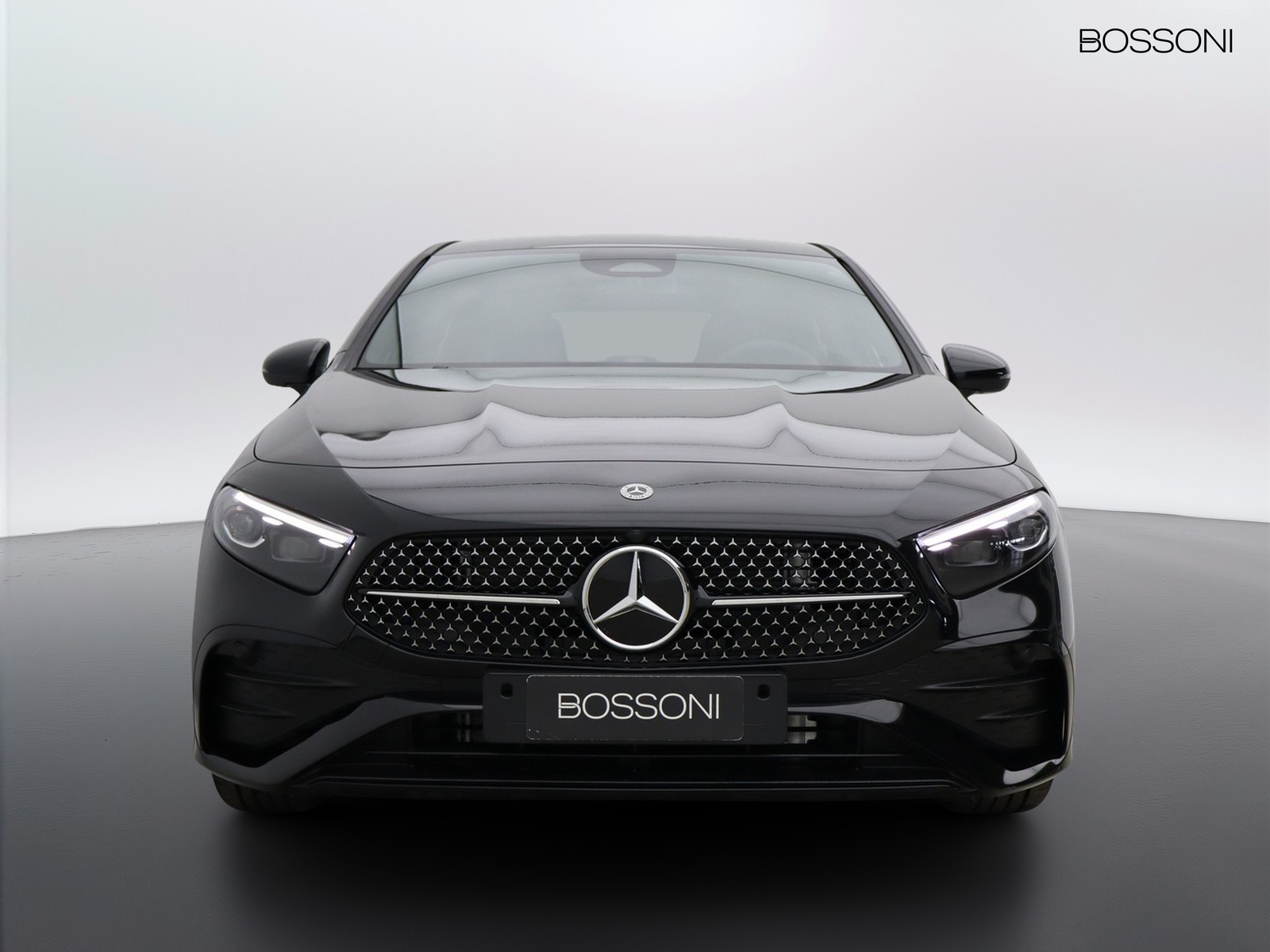 2 - Mercedes Classe A 180 d amg line premium speedshift dct amg 8g