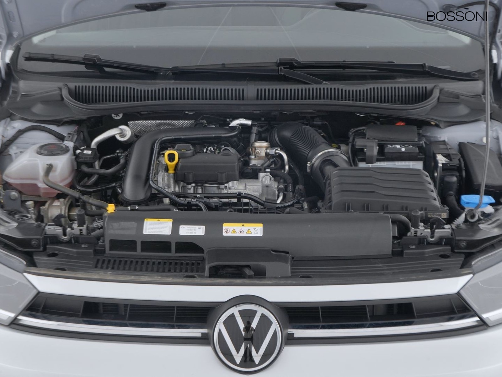 11 - Volkswagen Polo 1.0 tsi 95cv style