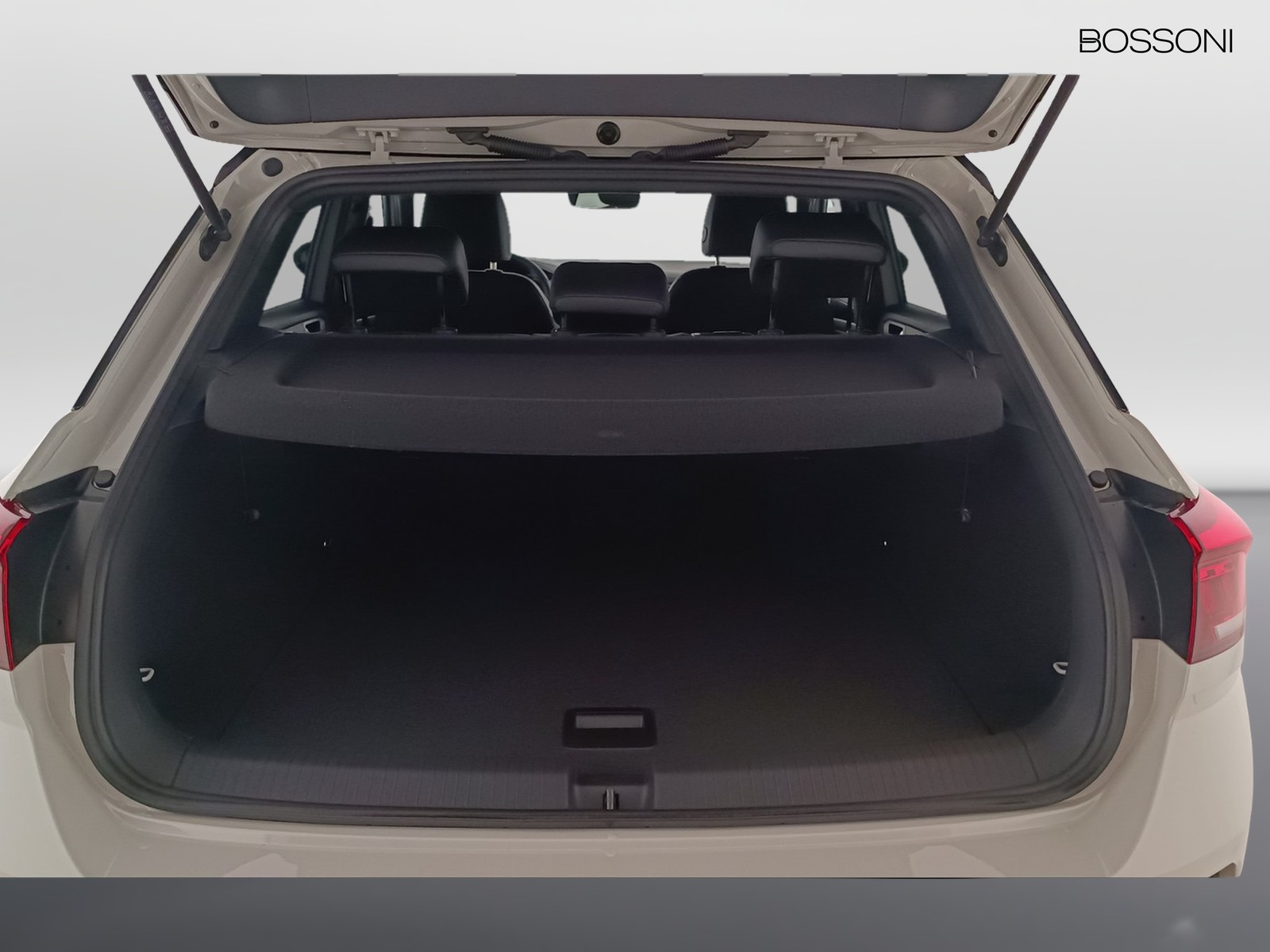 22 - Volkswagen T-Roc 1.0 tsi 110cv r line