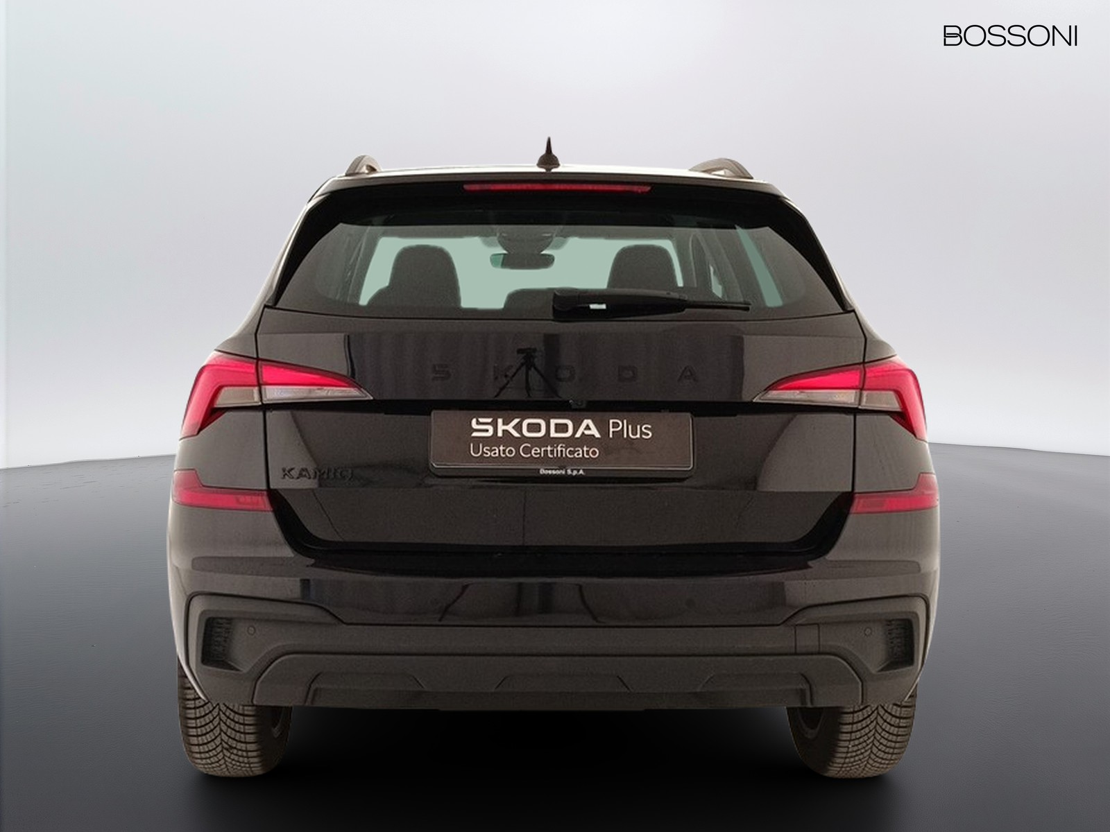 5 - Skoda Kamiq 1.0 tsi 115cv black dots dsg