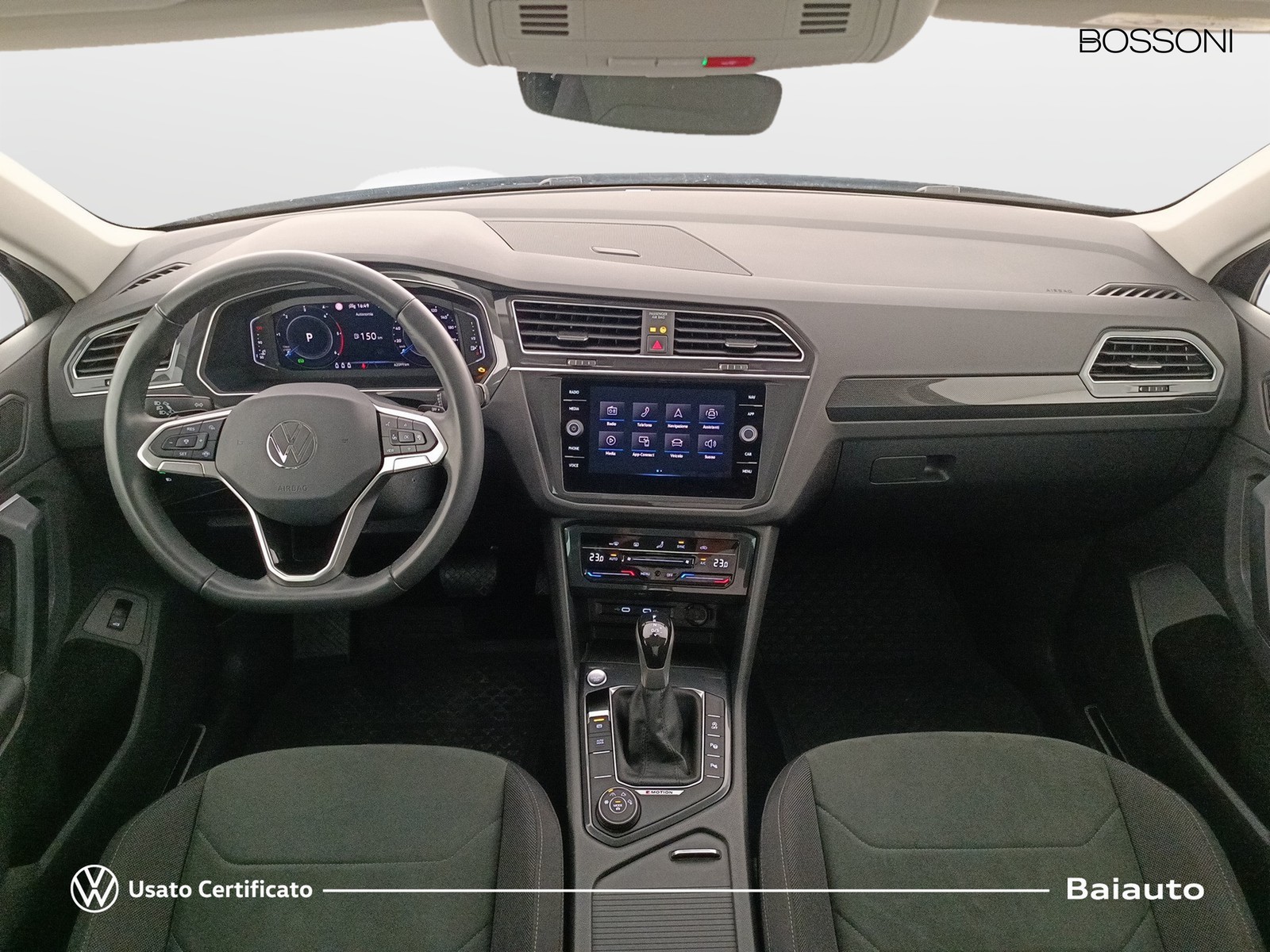 6 - Volkswagen Tiguan 2.0 tdi scr 150cv elegance 4motion dsg