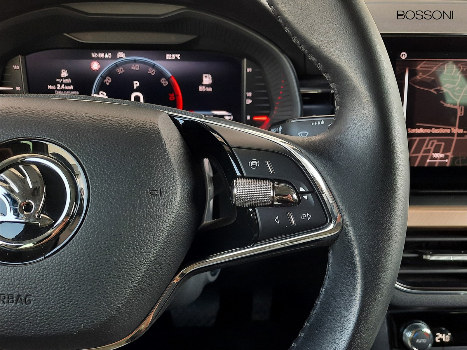 16 - Skoda Kamiq 1.0 tsi 110cv style dsg