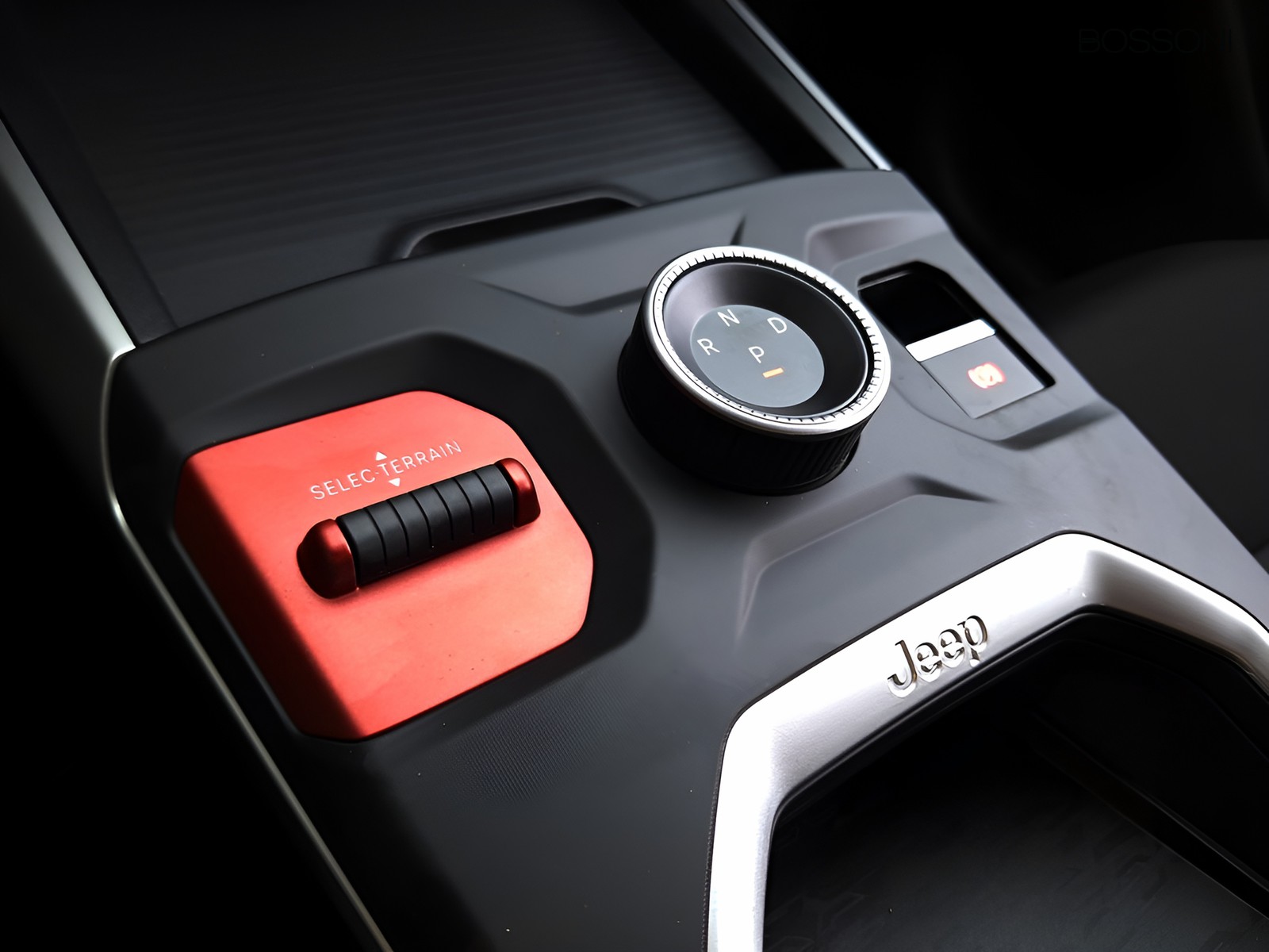 18 - Jeep Compass 1.6 turbo e-hybrid plug-in 225cv altitude fwd edct7