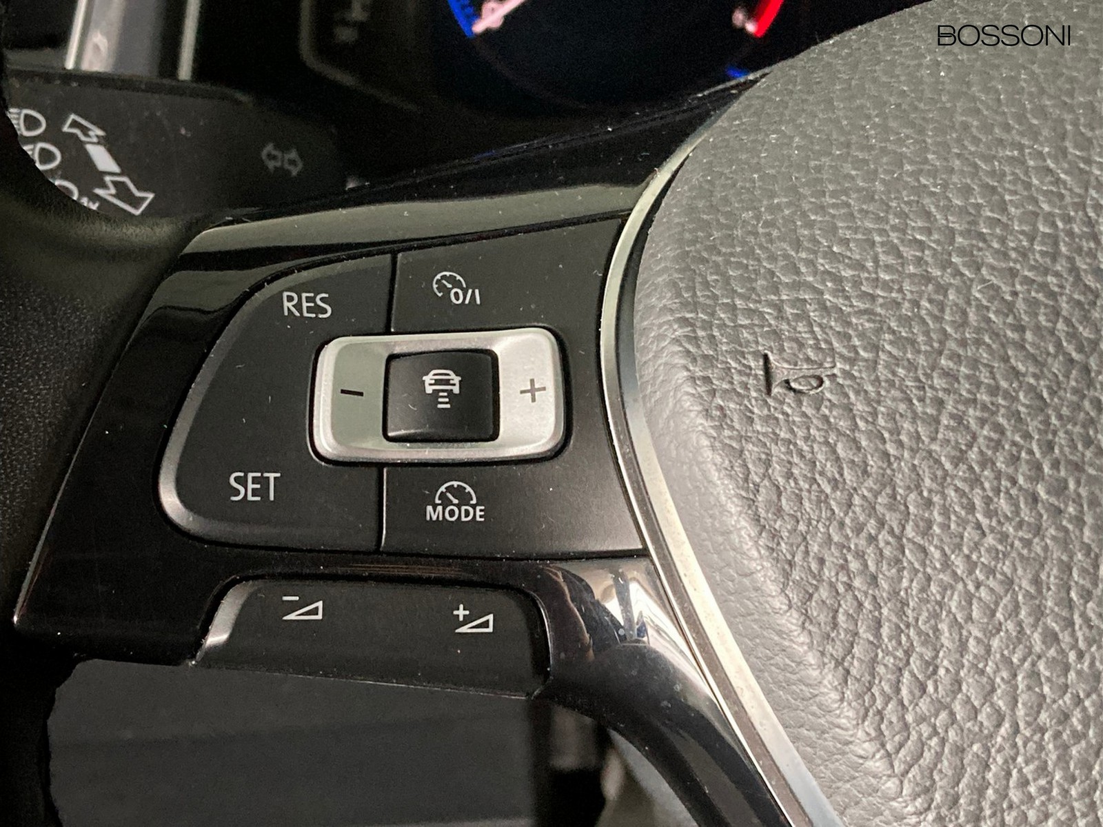 14 - Volkswagen T-Roc 1.6 tdi scr advanced