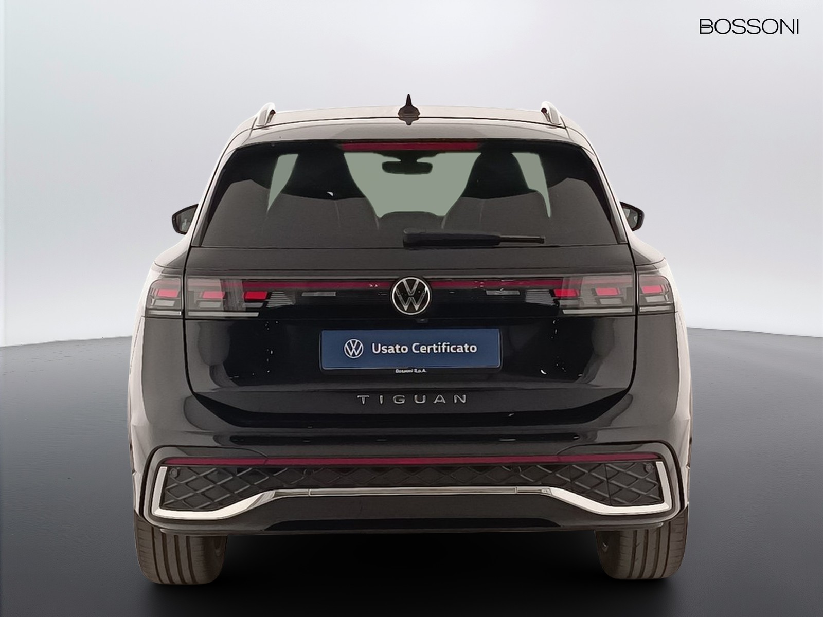 4 - Volkswagen Tiguan 2.0 tdi scr 150cv r-line dsg