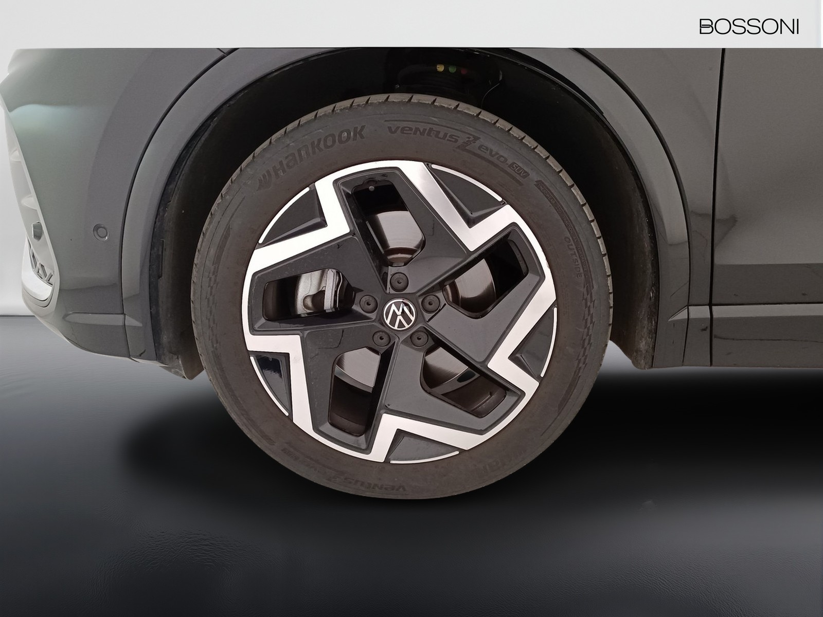 11 - Volkswagen Tiguan 2.0 tdi scr 150cv r-line dsg