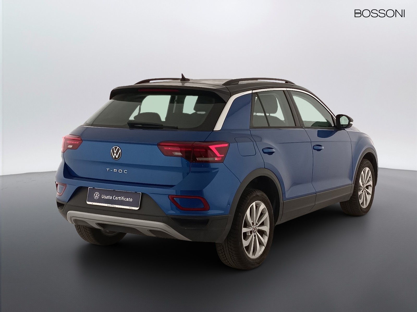 2 - Volkswagen T-Roc 1.0 tsi 110cv life