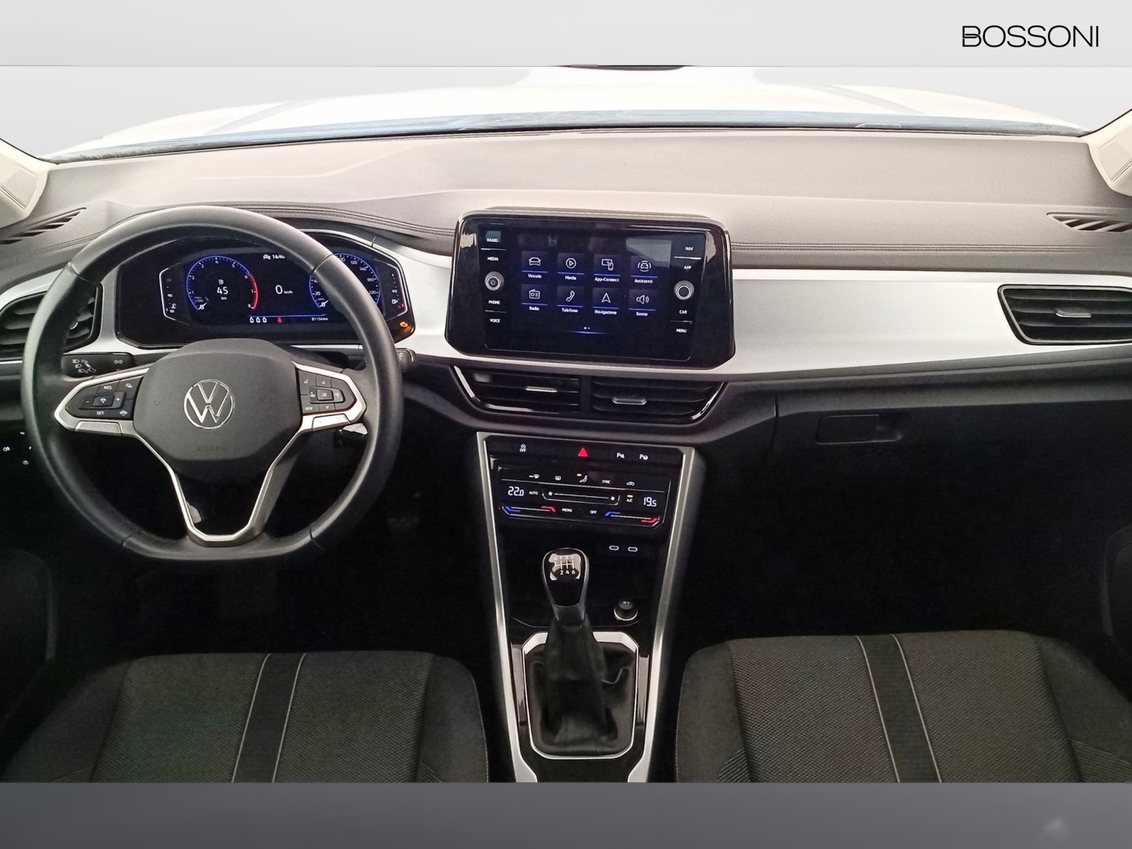 3 - Volkswagen T-Roc 1.0 tsi 110cv life