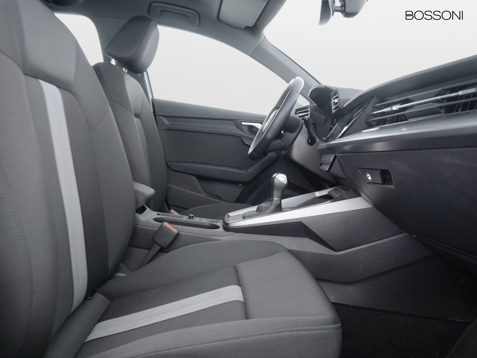16 - Audi A3 sportback 30 2.0 tdi
