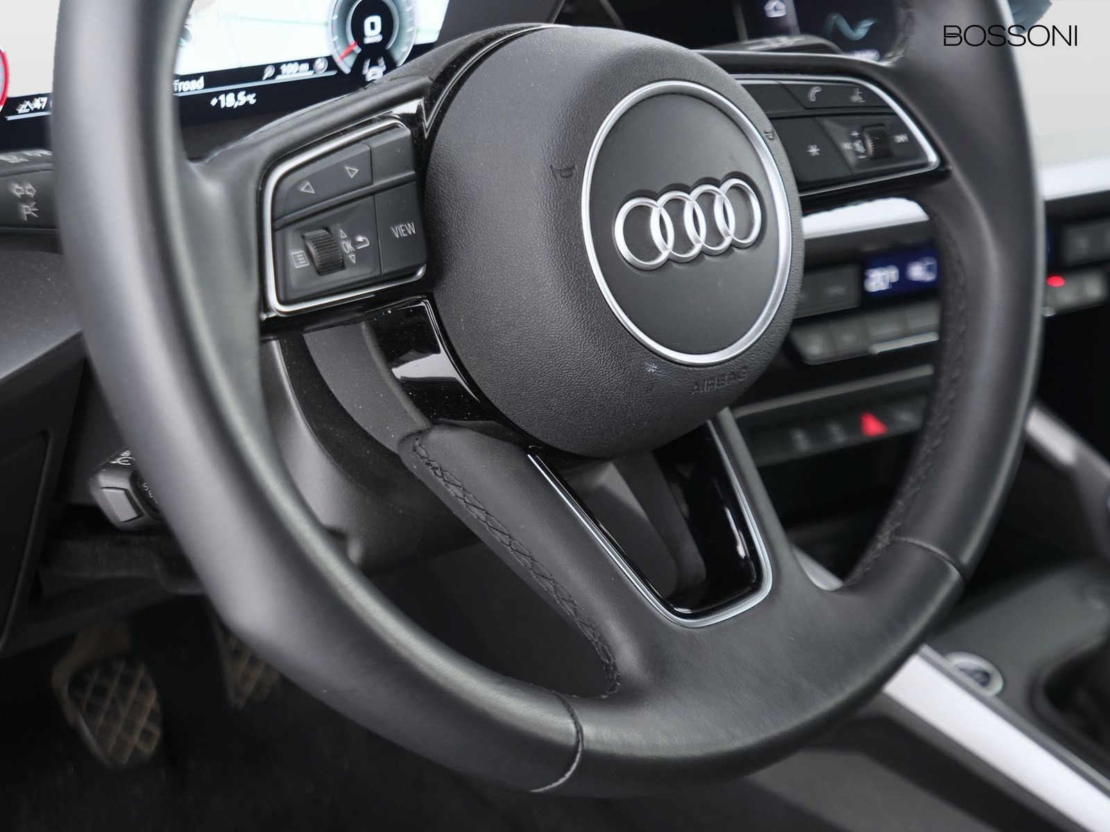 24 - Audi A3 sportback 30 2.0 tdi