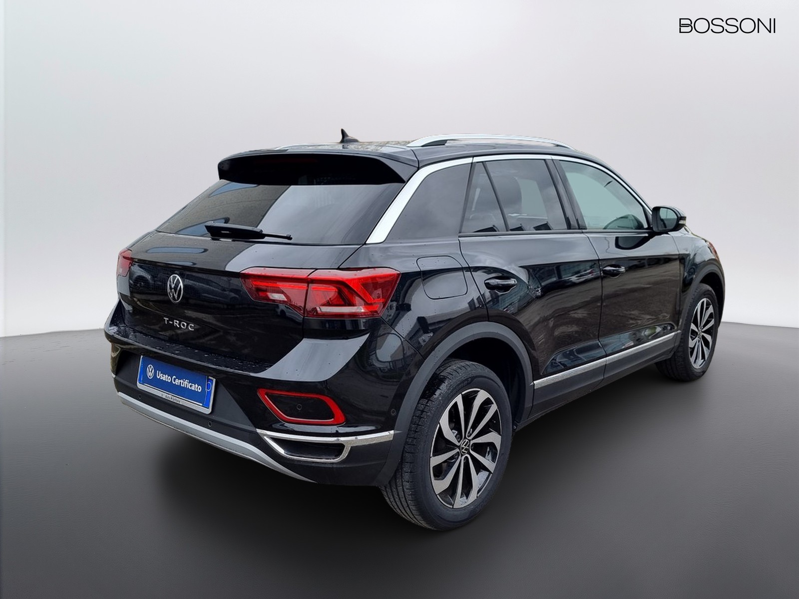 3 - Volkswagen T-Roc 1.0 tsi 110cv style
