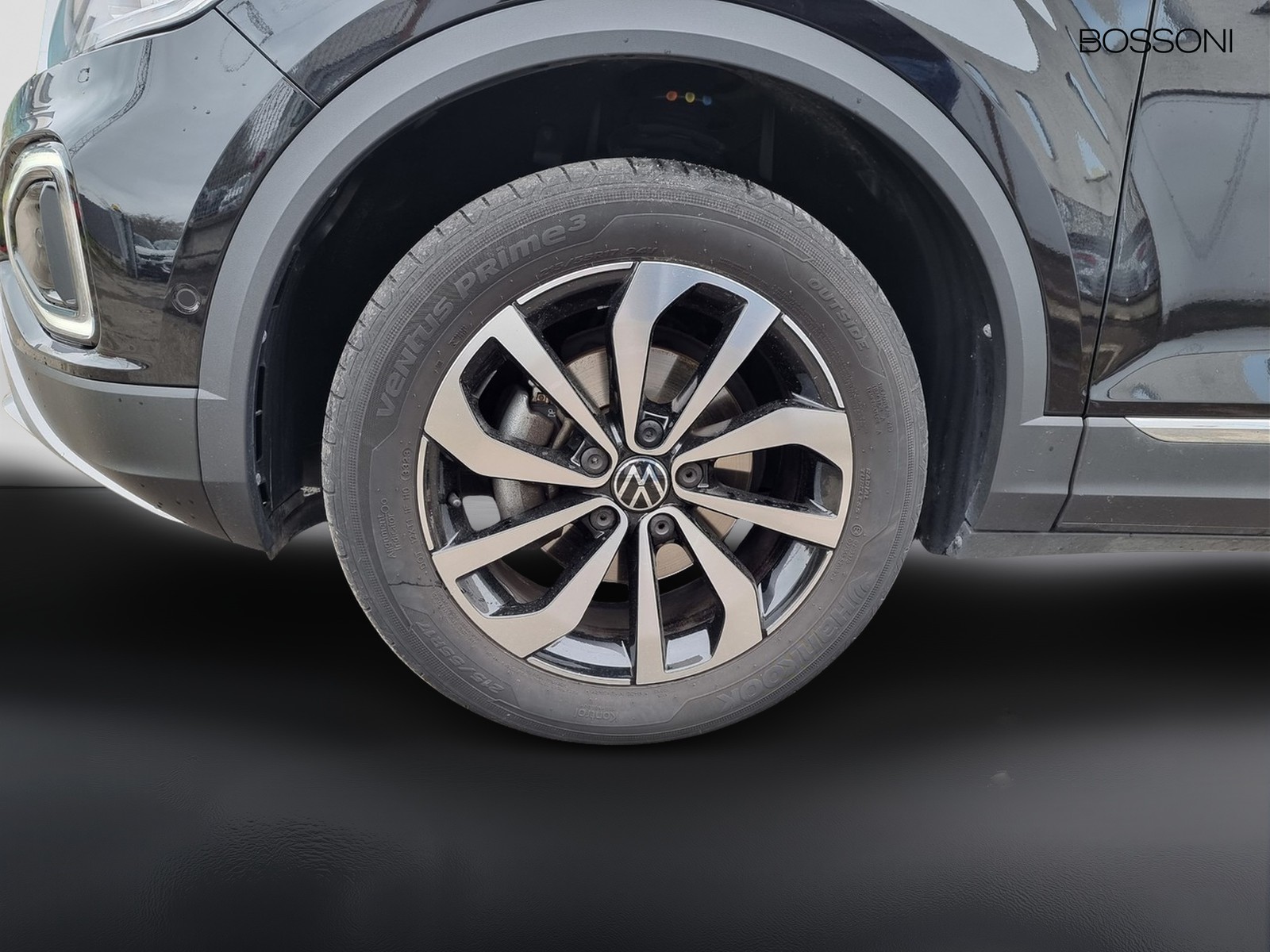 5 - Volkswagen T-Roc 1.0 tsi 110cv style