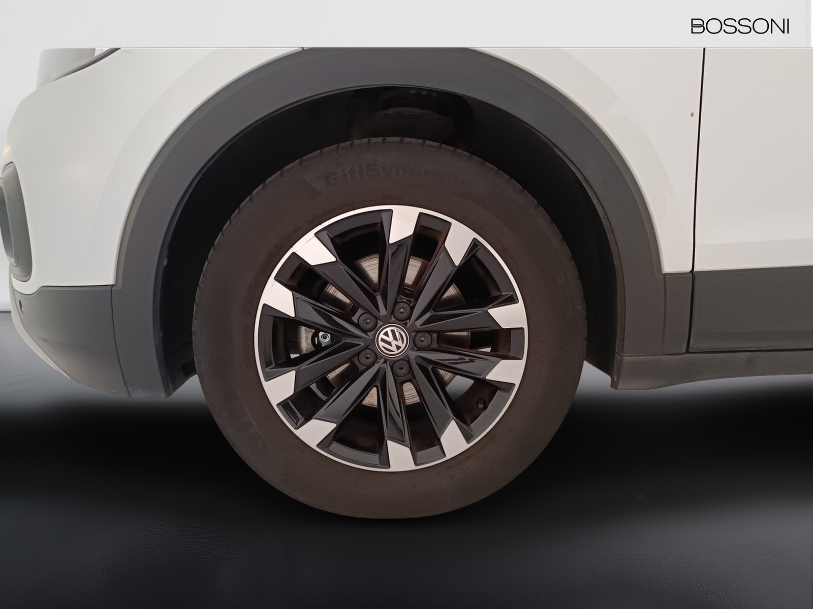12 - Volkswagen T-Cross 1.0 tsi style dsg