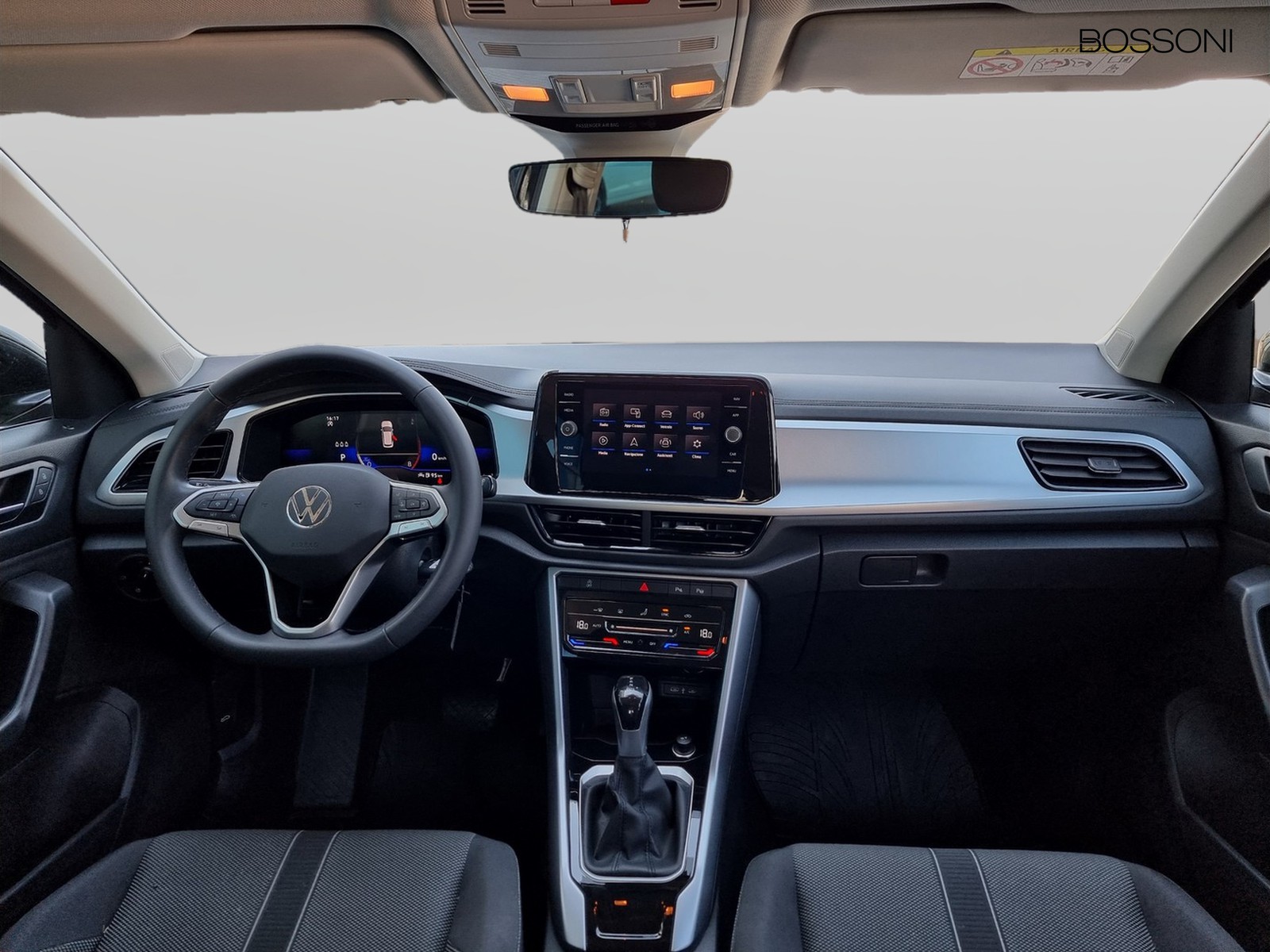 14 - Volkswagen T-Roc 1.5 tsi act life dsg